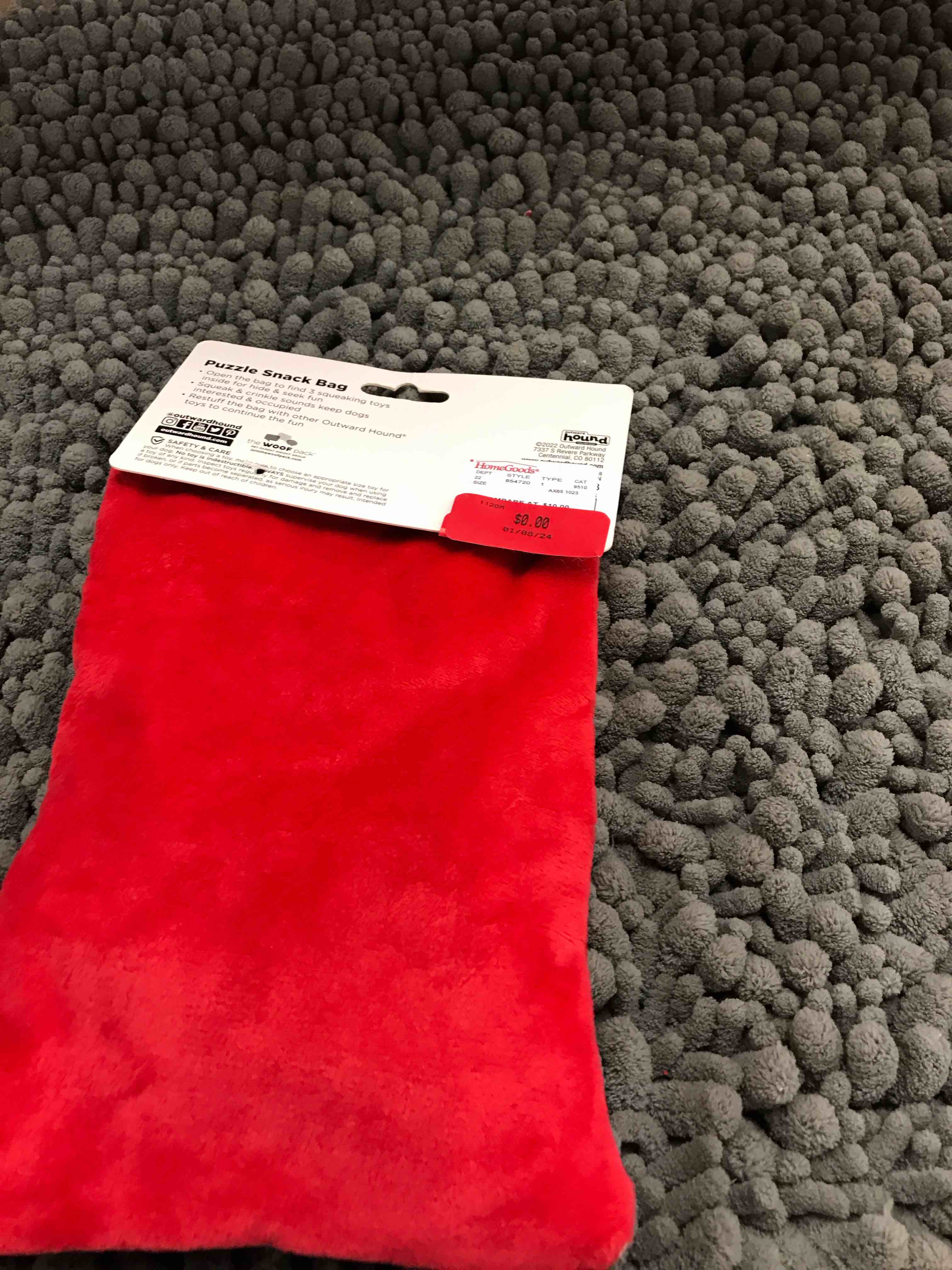 Condition photo showing Good Condition for puzzle snack bag pet toy