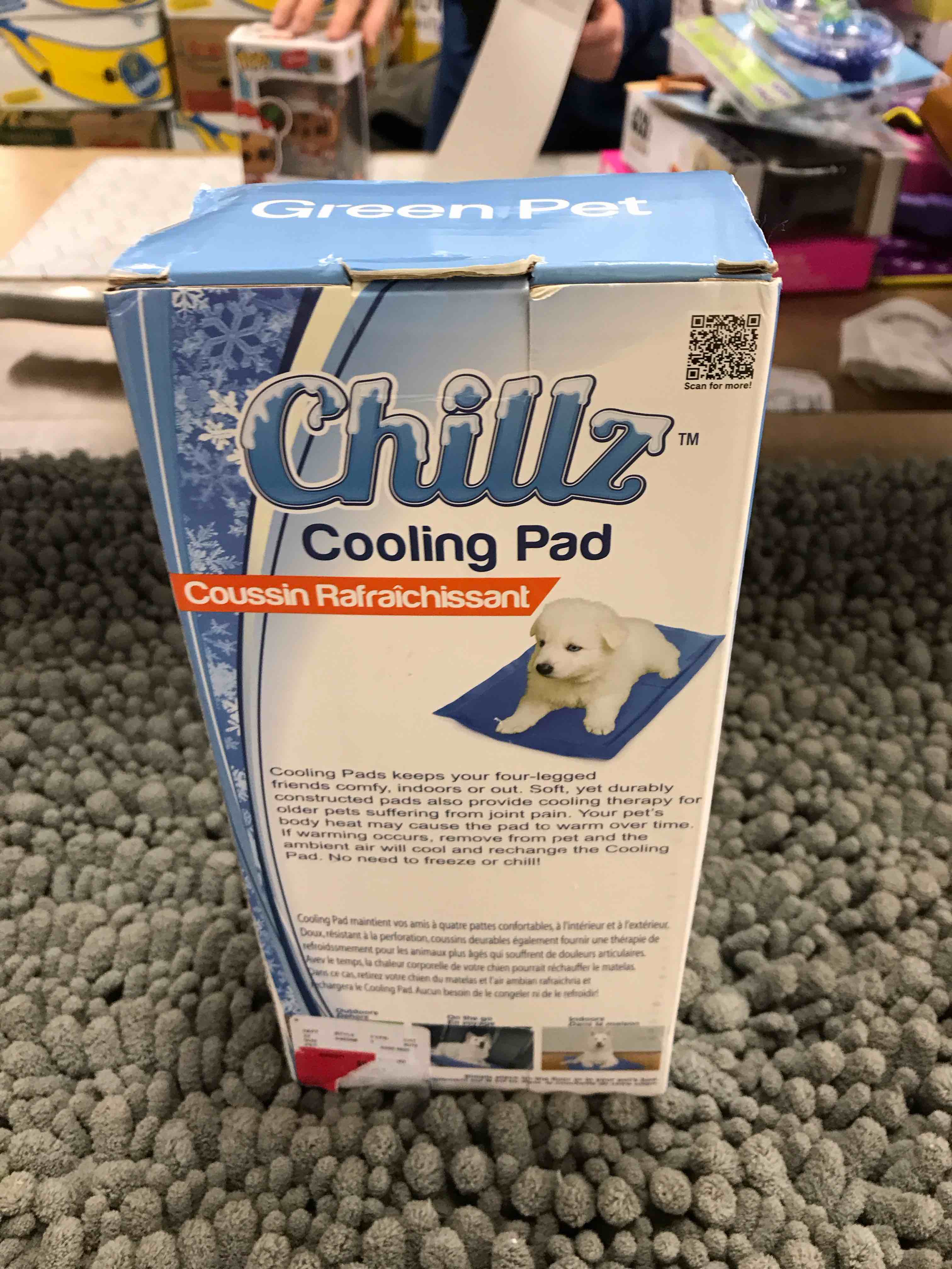 Condition photo showing New/Like New for cooling pad