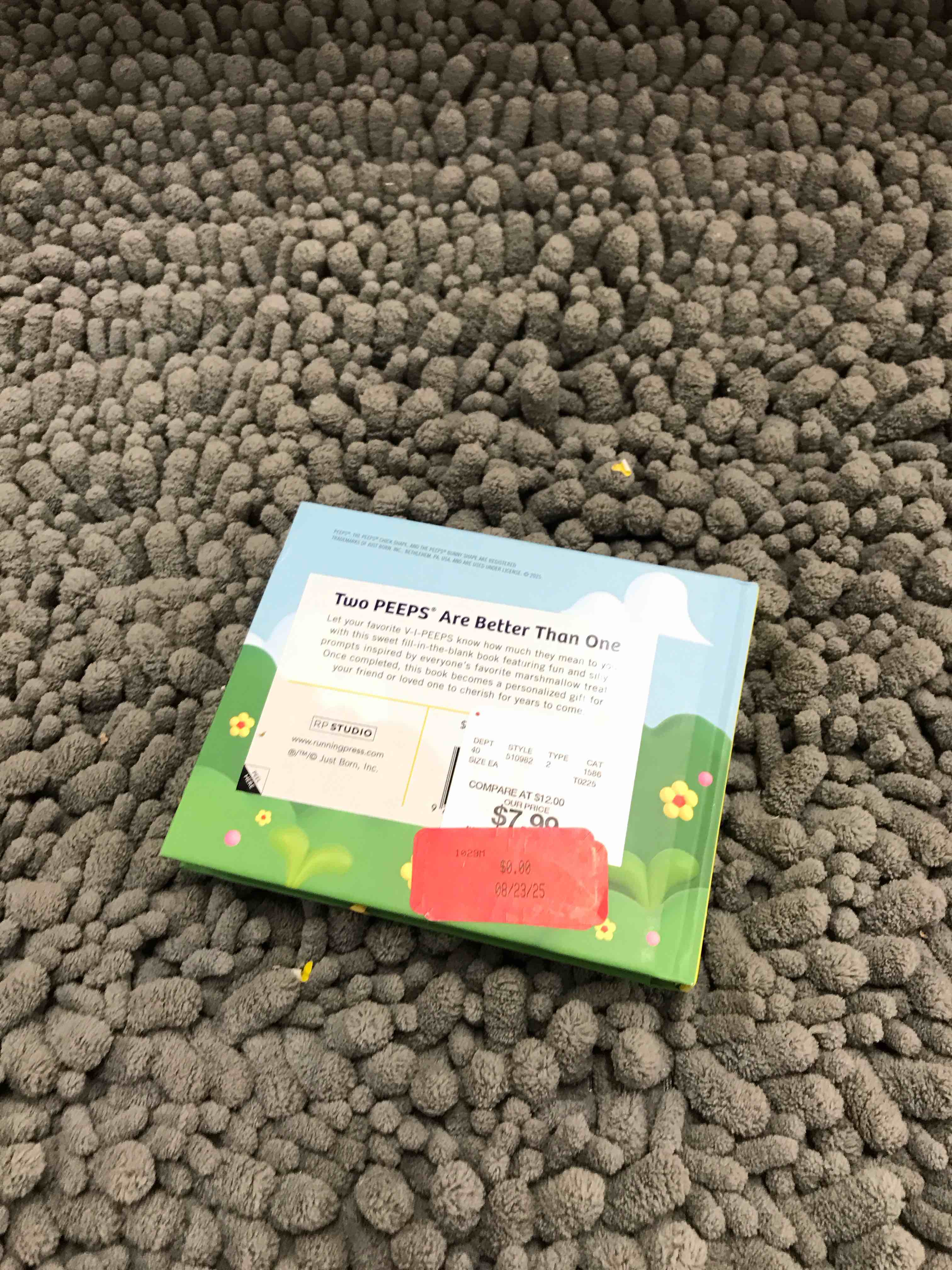 Condition photo showing New/Like New for peeps kids book