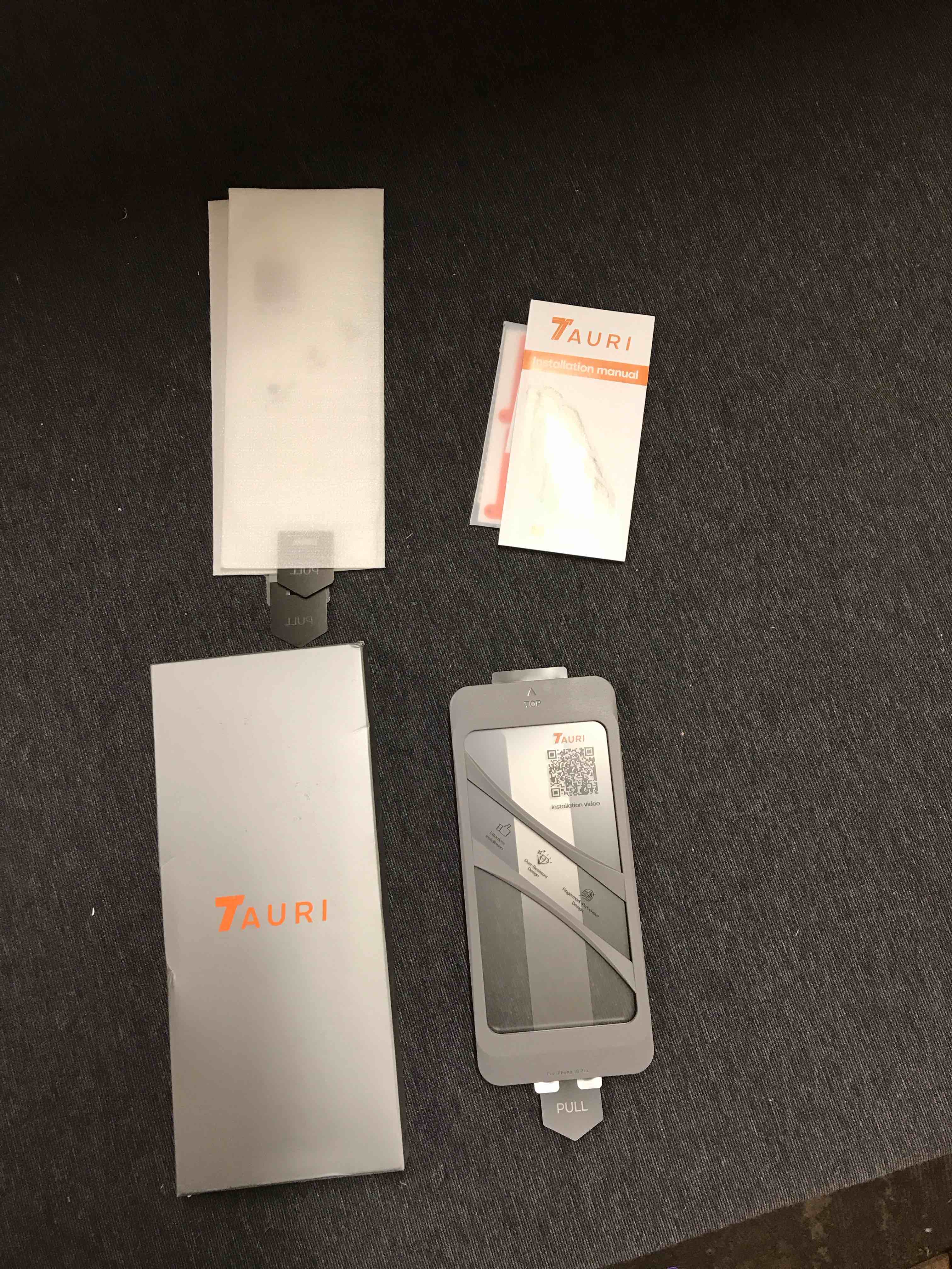 Tauri Apple 16 Pro Phone Case