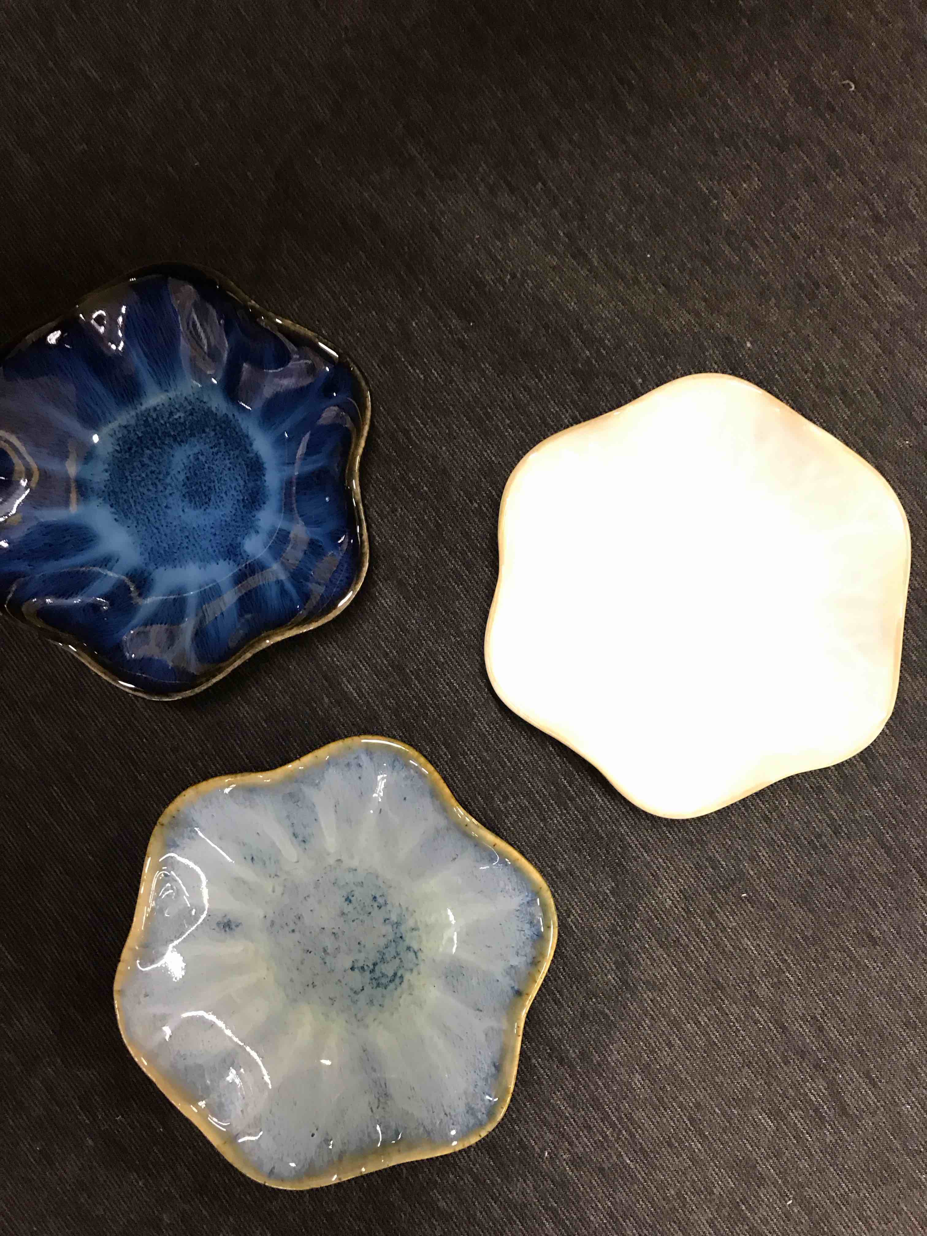 Set of 3 Small Dishes