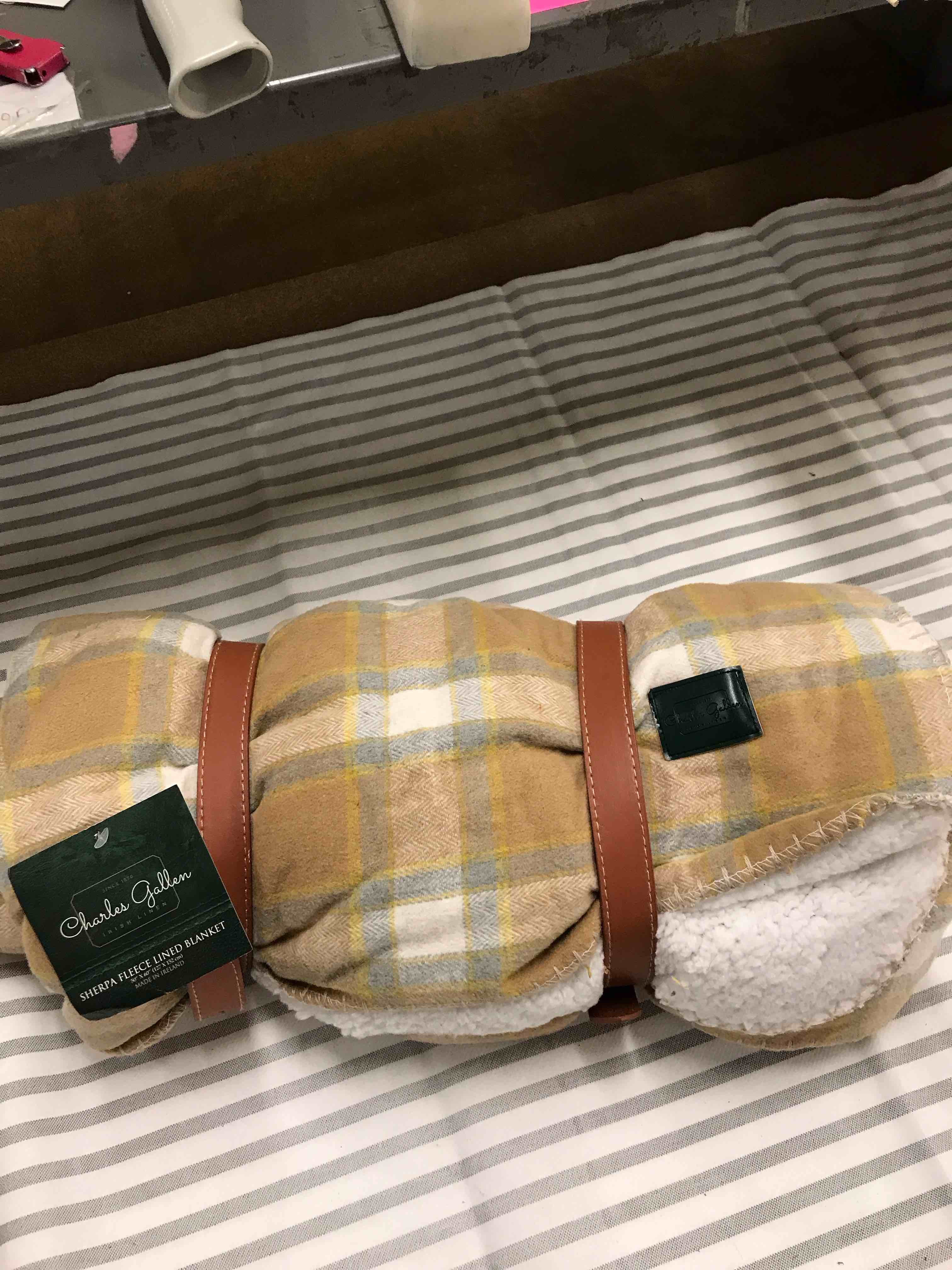 Sherpa Fleece Lined Blanket