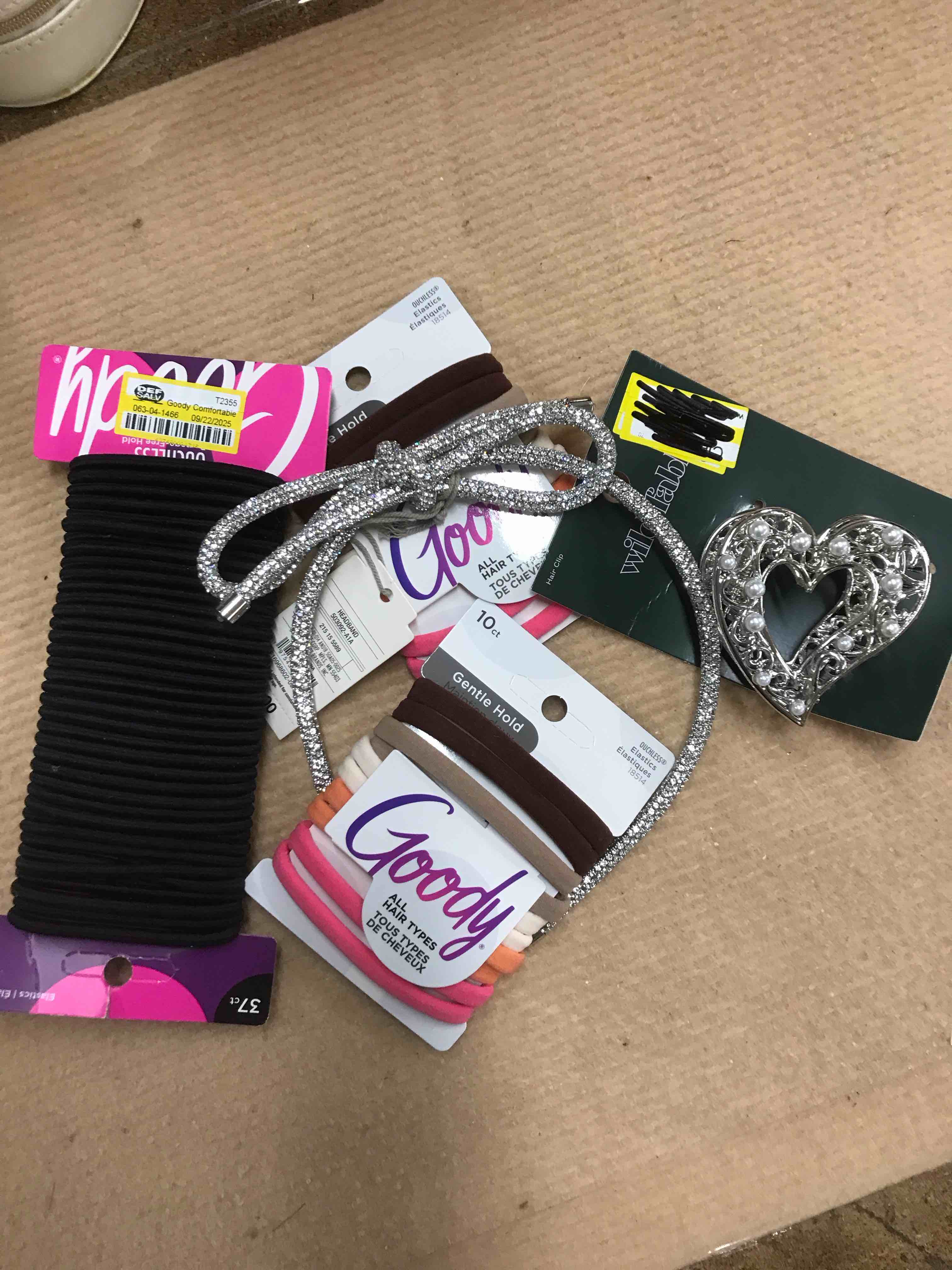 Misc..Hair Accessories 