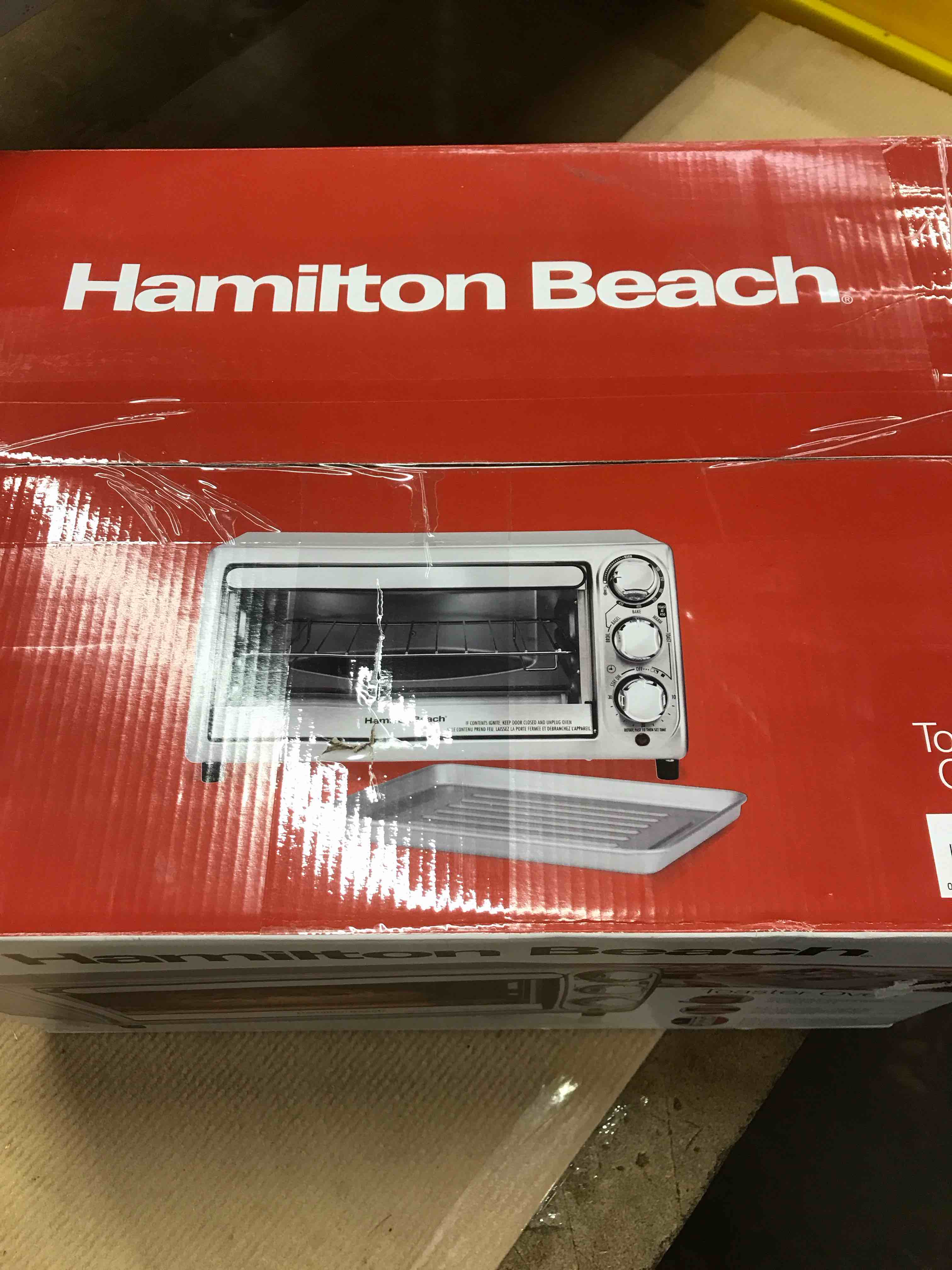 Condition photo showing New/Like New for Hamilton Beach 4-Slice Toaster Oven - Silver: Countertop, Stainless Steel, Broiler & Bakes, Includes Baking Pan & Rack