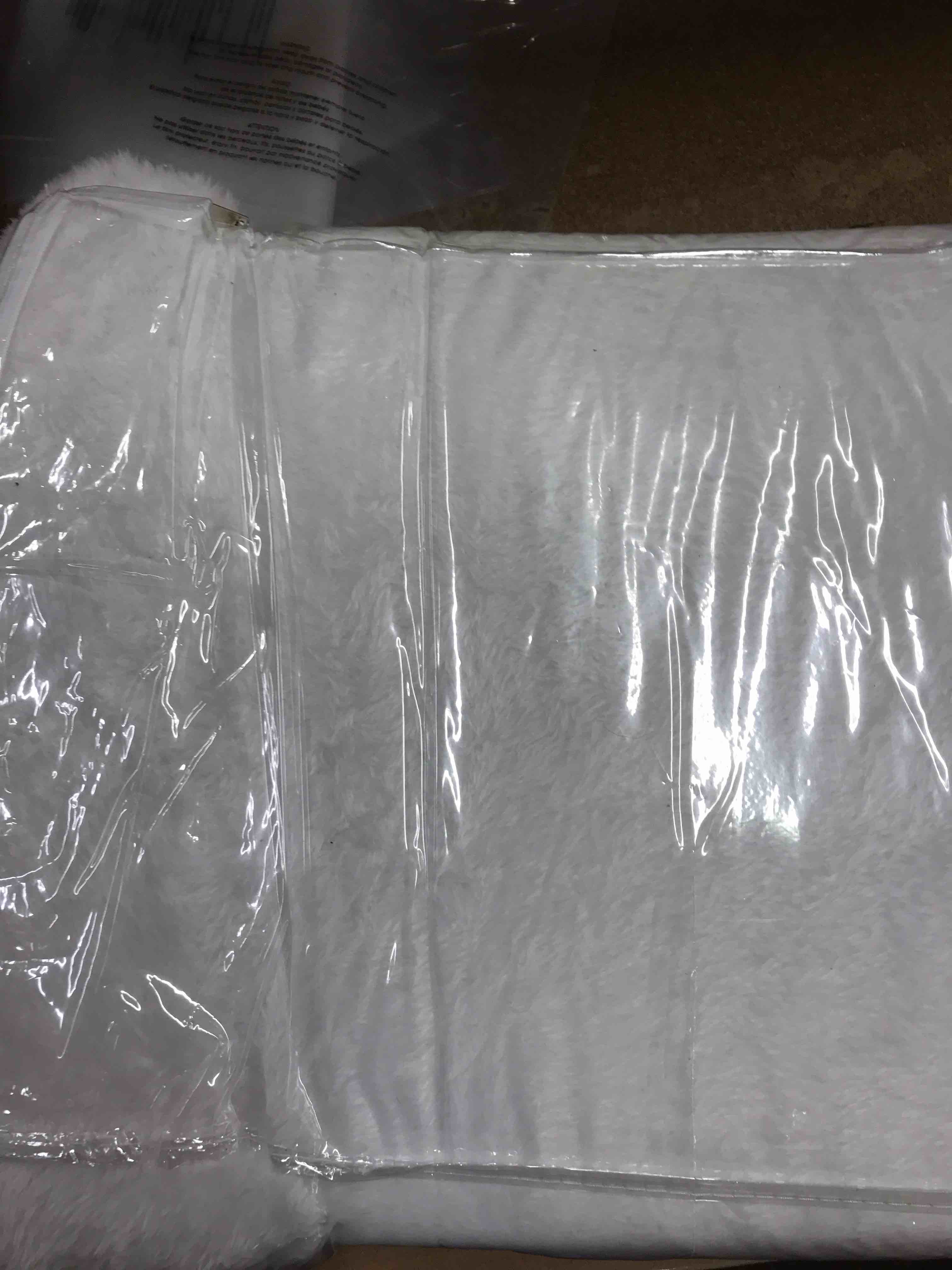 Condition photo showing New/Like New for Kate Spade Blanket