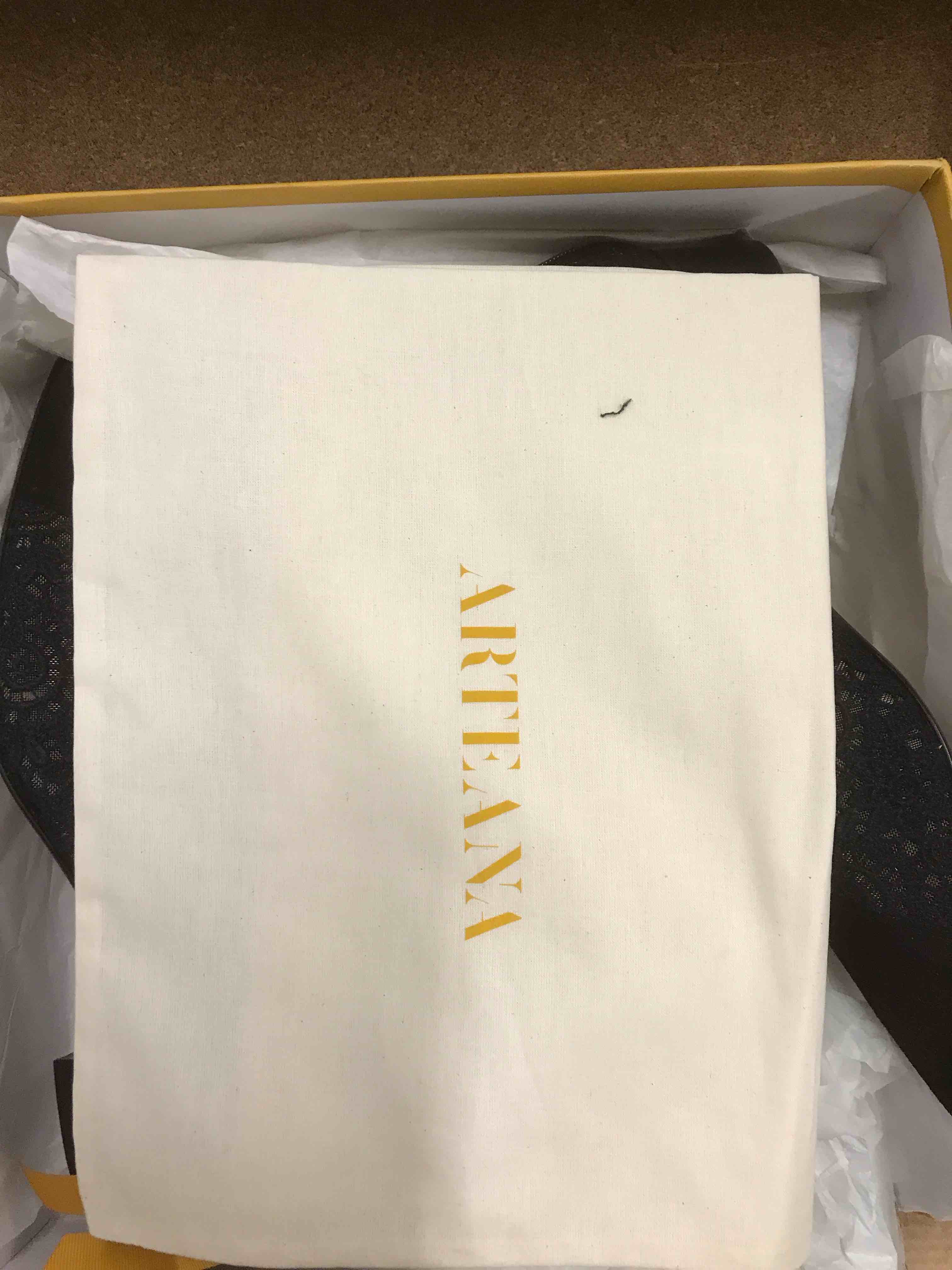 Condition photo showing New/Like New for Arteana Boots