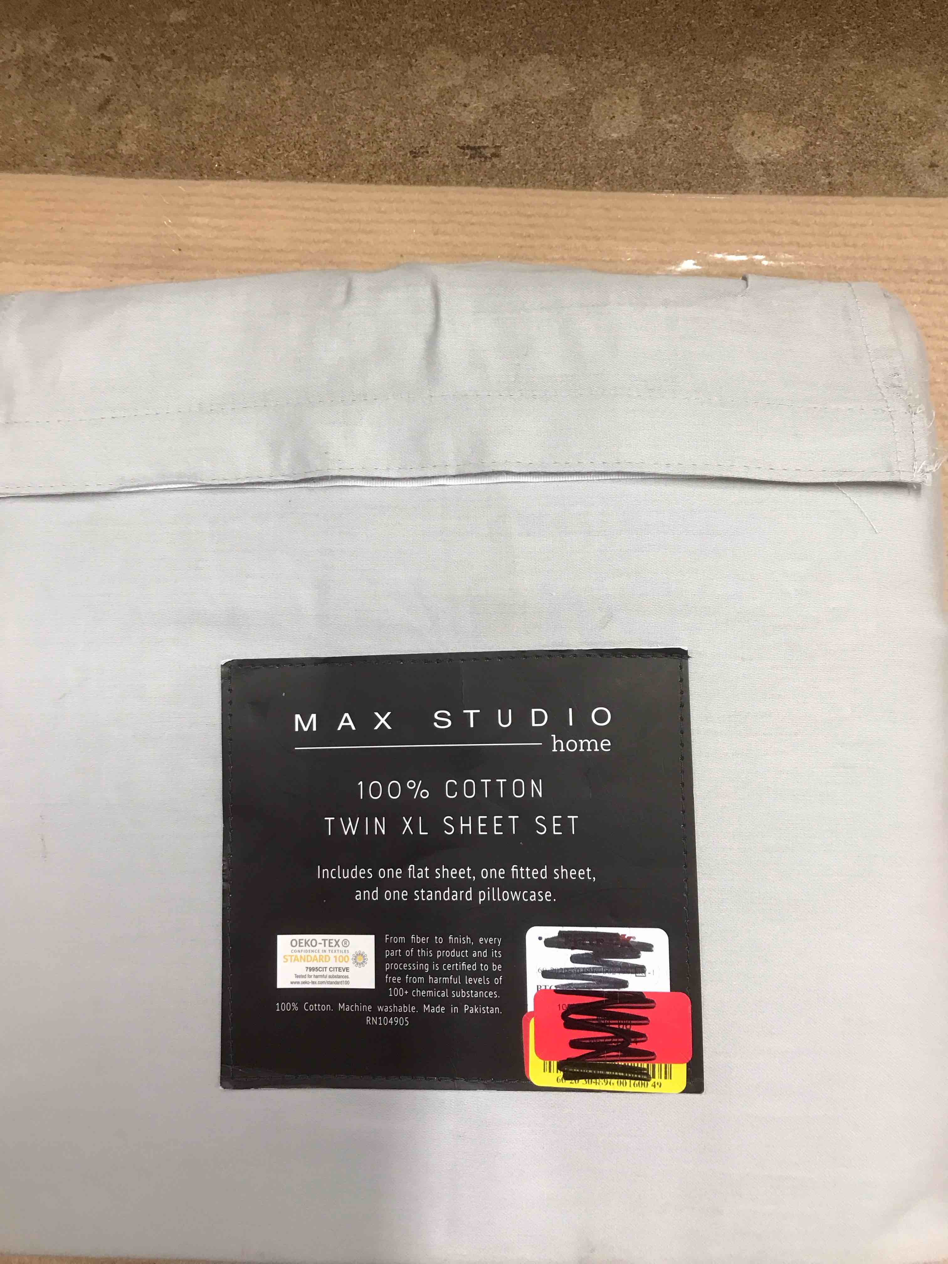 Condition photo showing New/Like New for Sheet Set