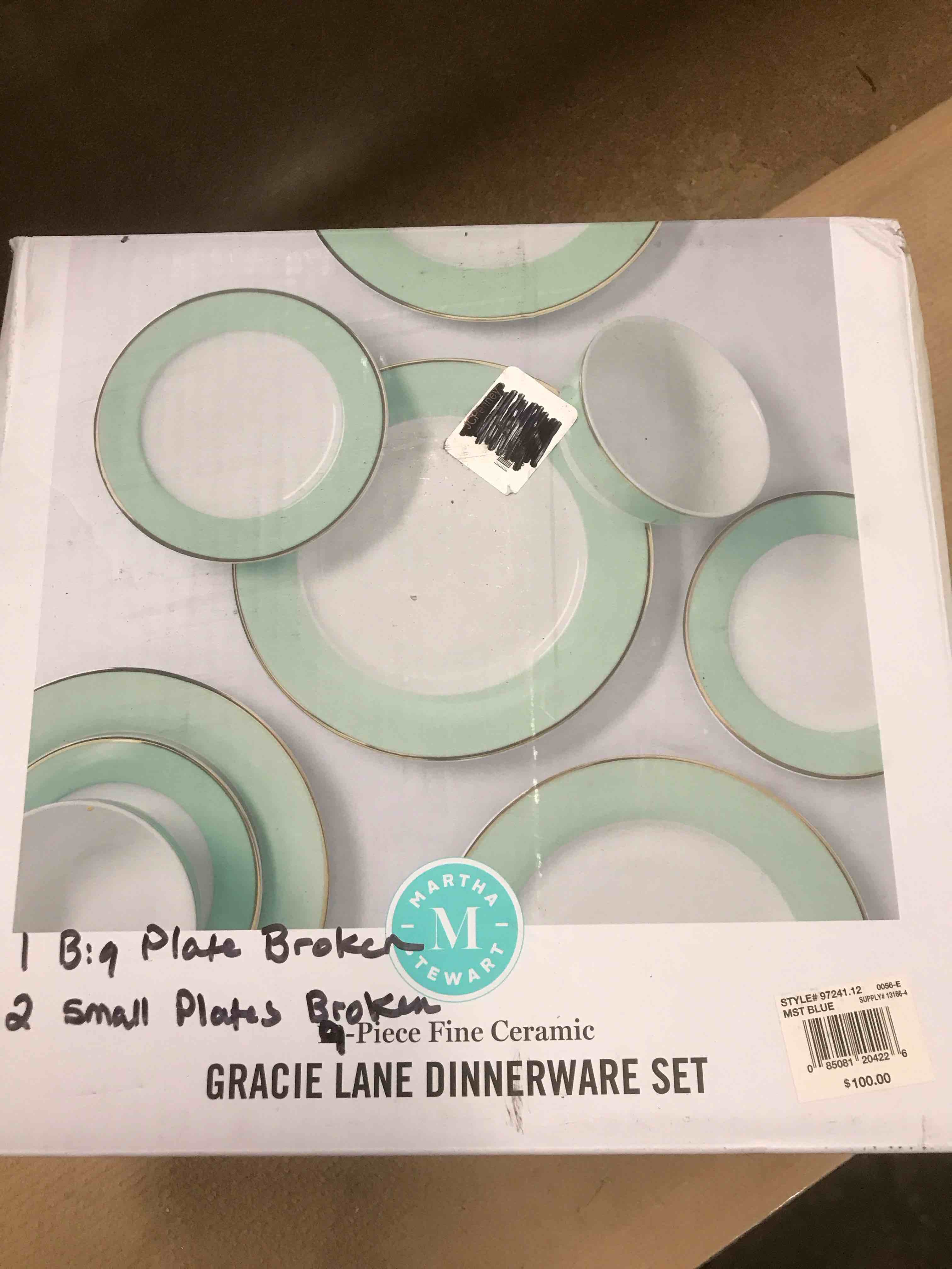 Dinnerware Set