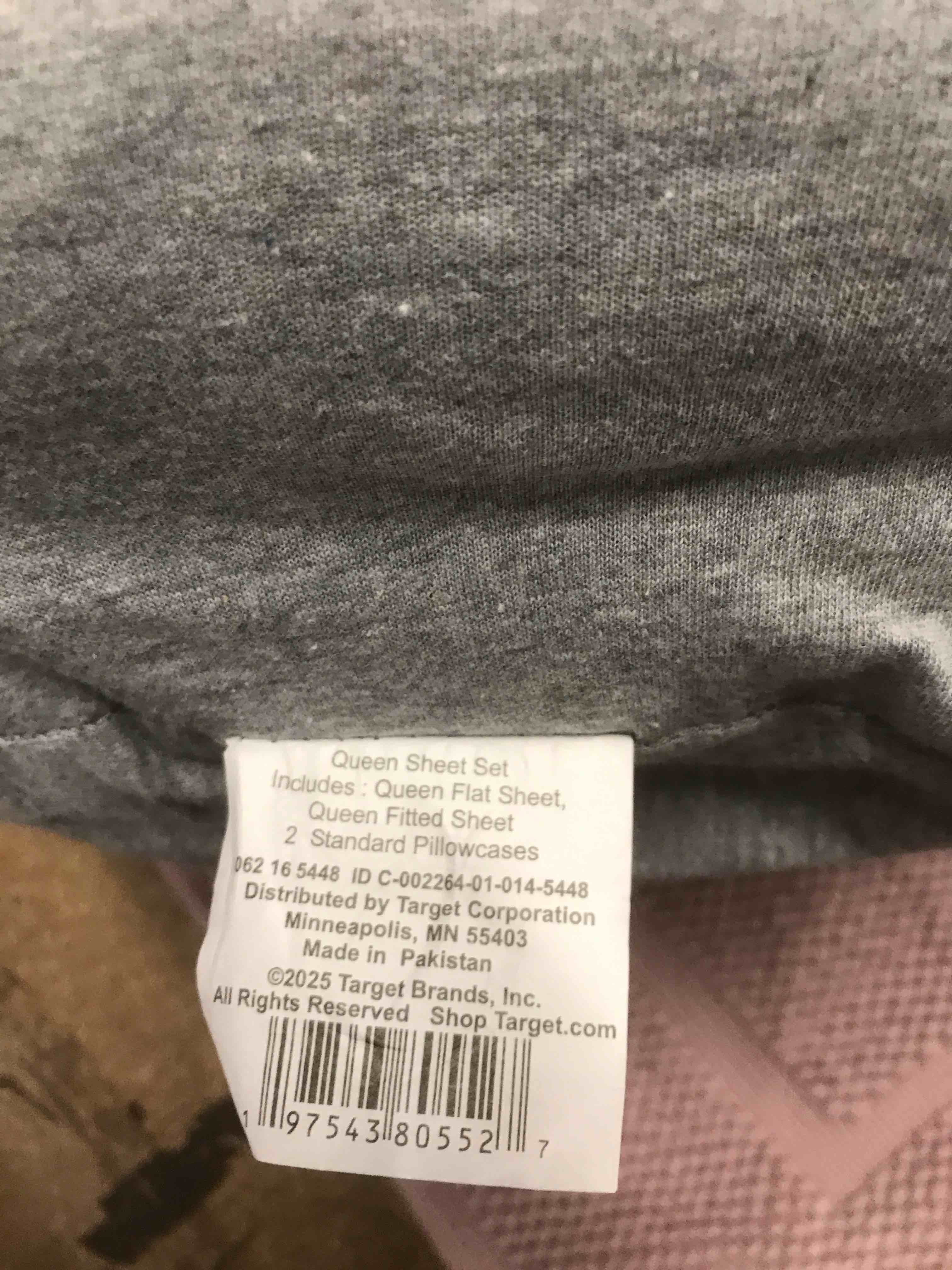 Condition photo showing As Is for Gray Queen Sheet Set