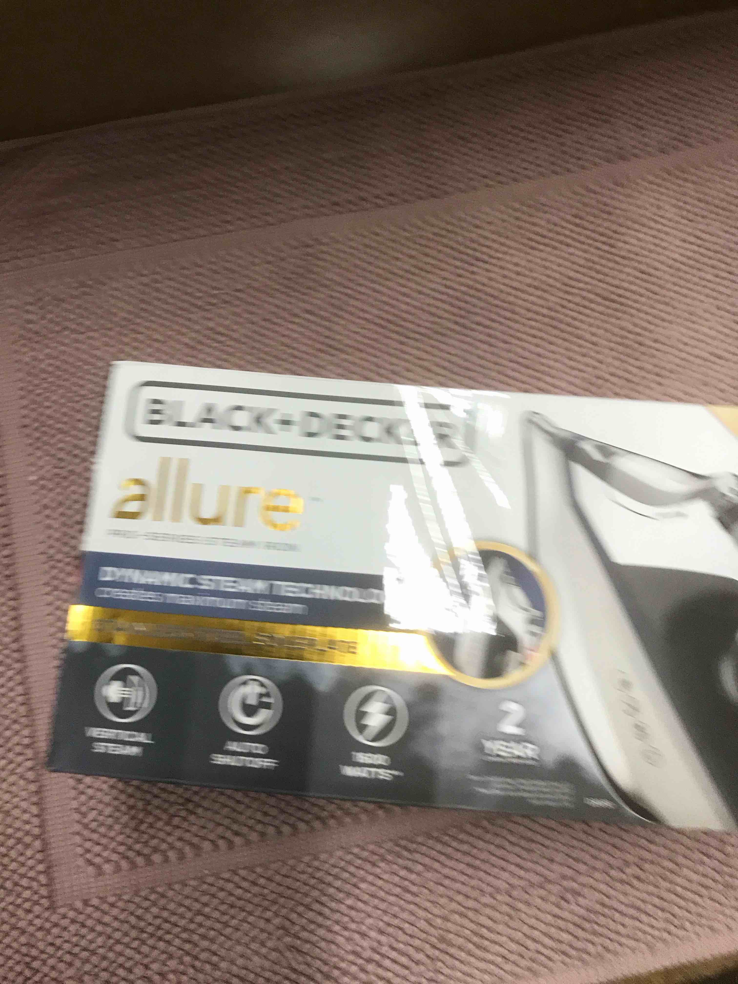 BLACK+DECKER Allure Professional Steam Iron  Gray/Blue  D3030