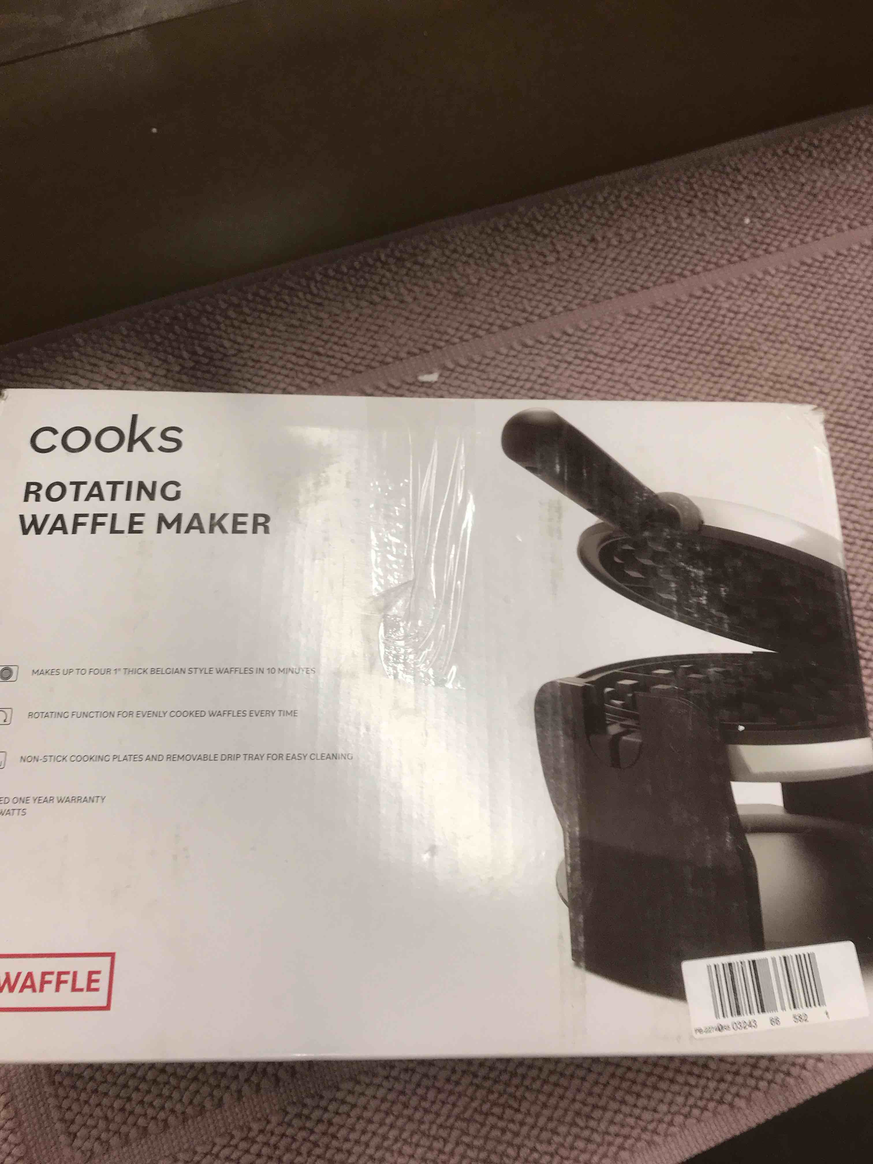 cooks  Rotating Waffle Maker 