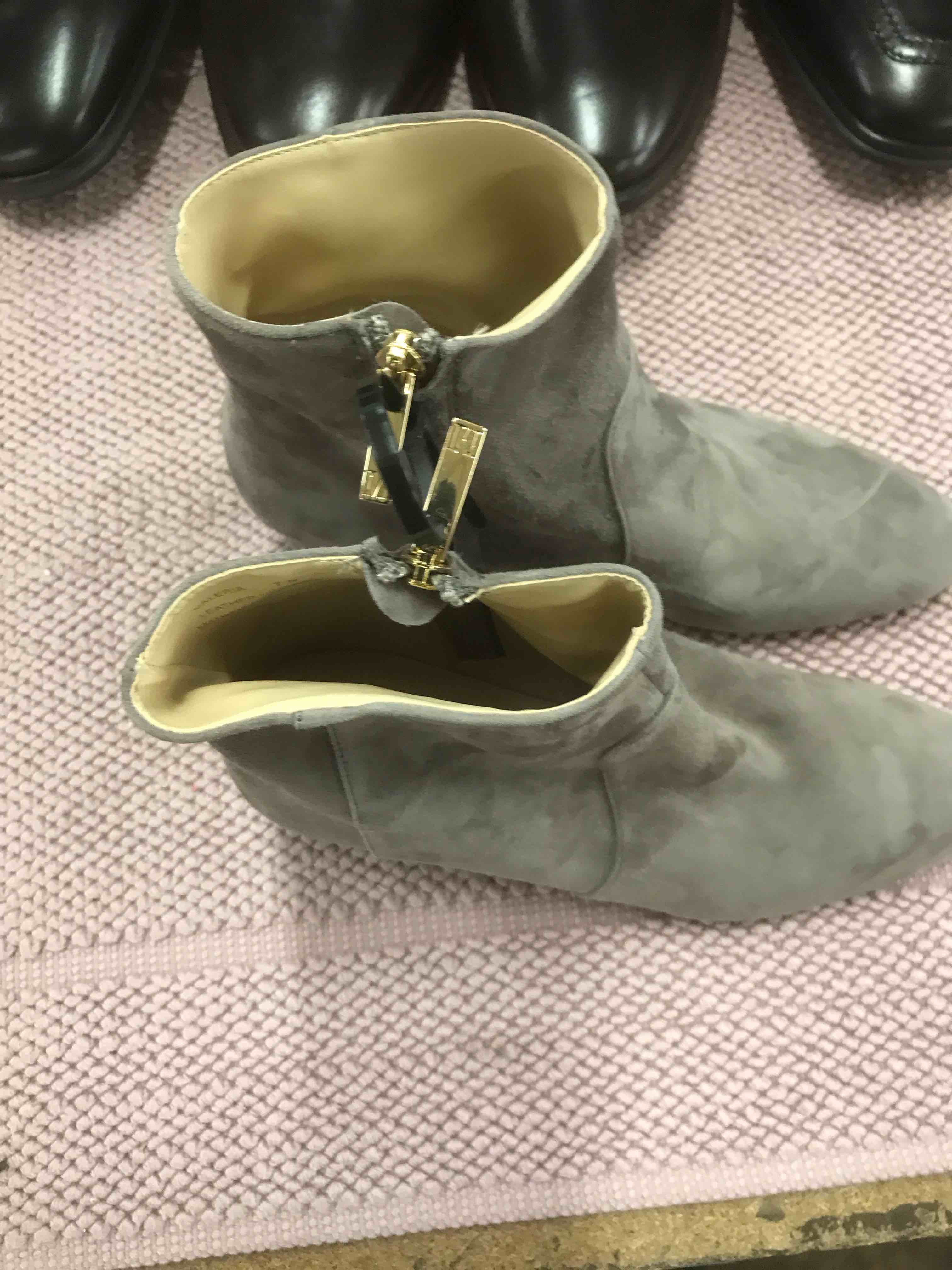 Condition photo showing As Is for Bruno Magli Women’s Boots.     Size 7 1/2