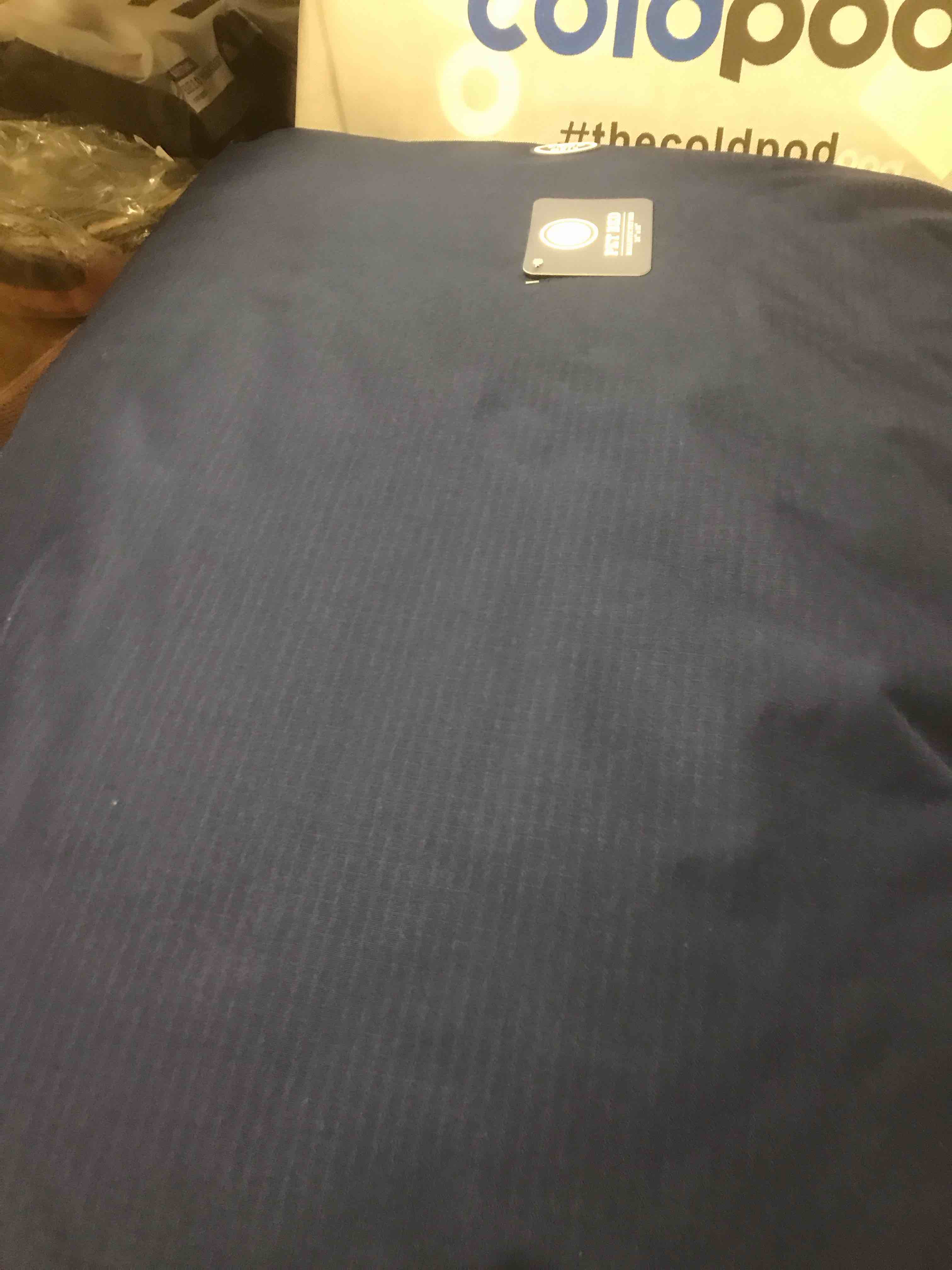 Life is Good Dog Bed     36 x 26