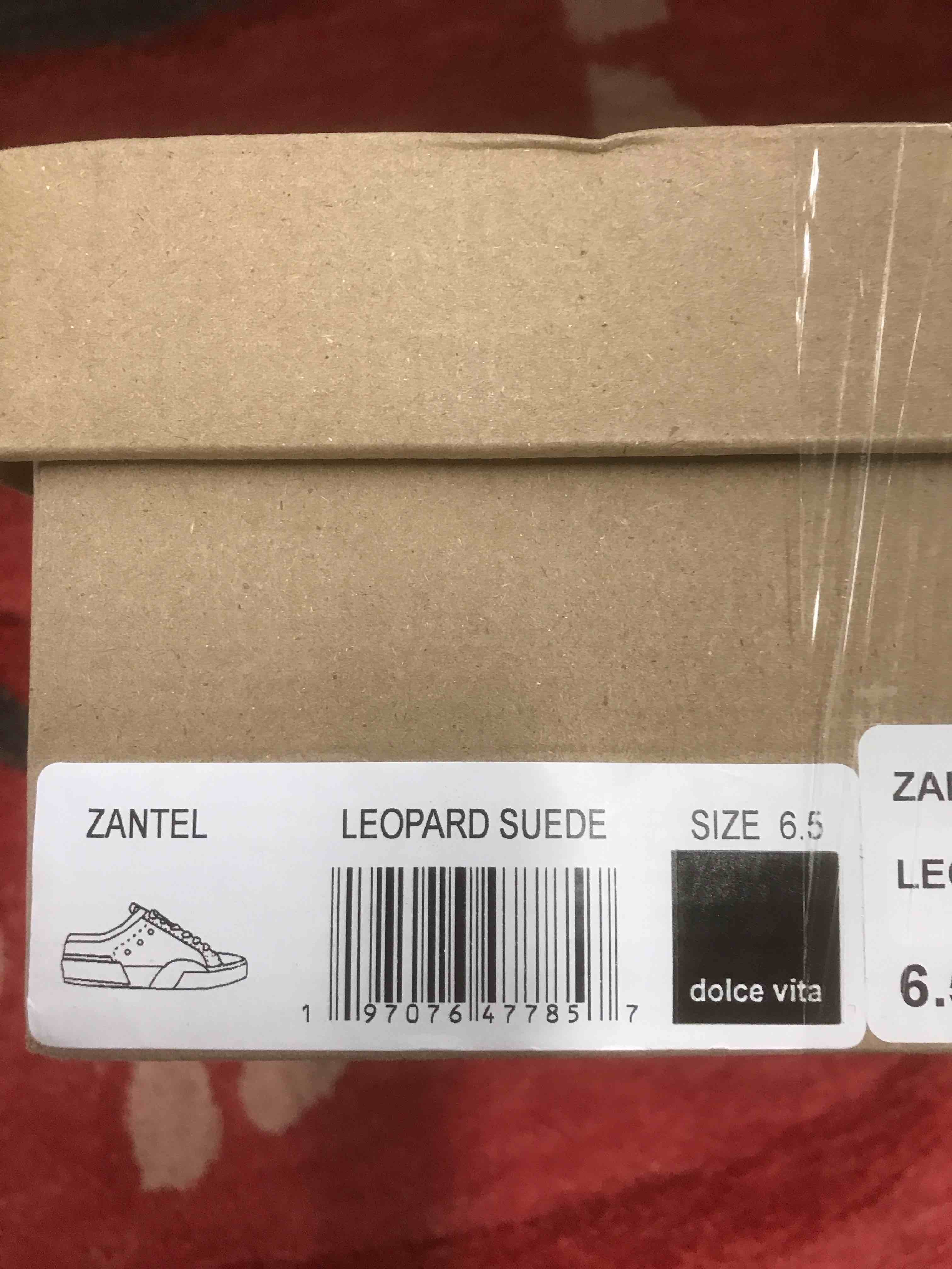 Condition photo showing New/Like New for dolce vita Women’s Sneakers.      Size 6.5