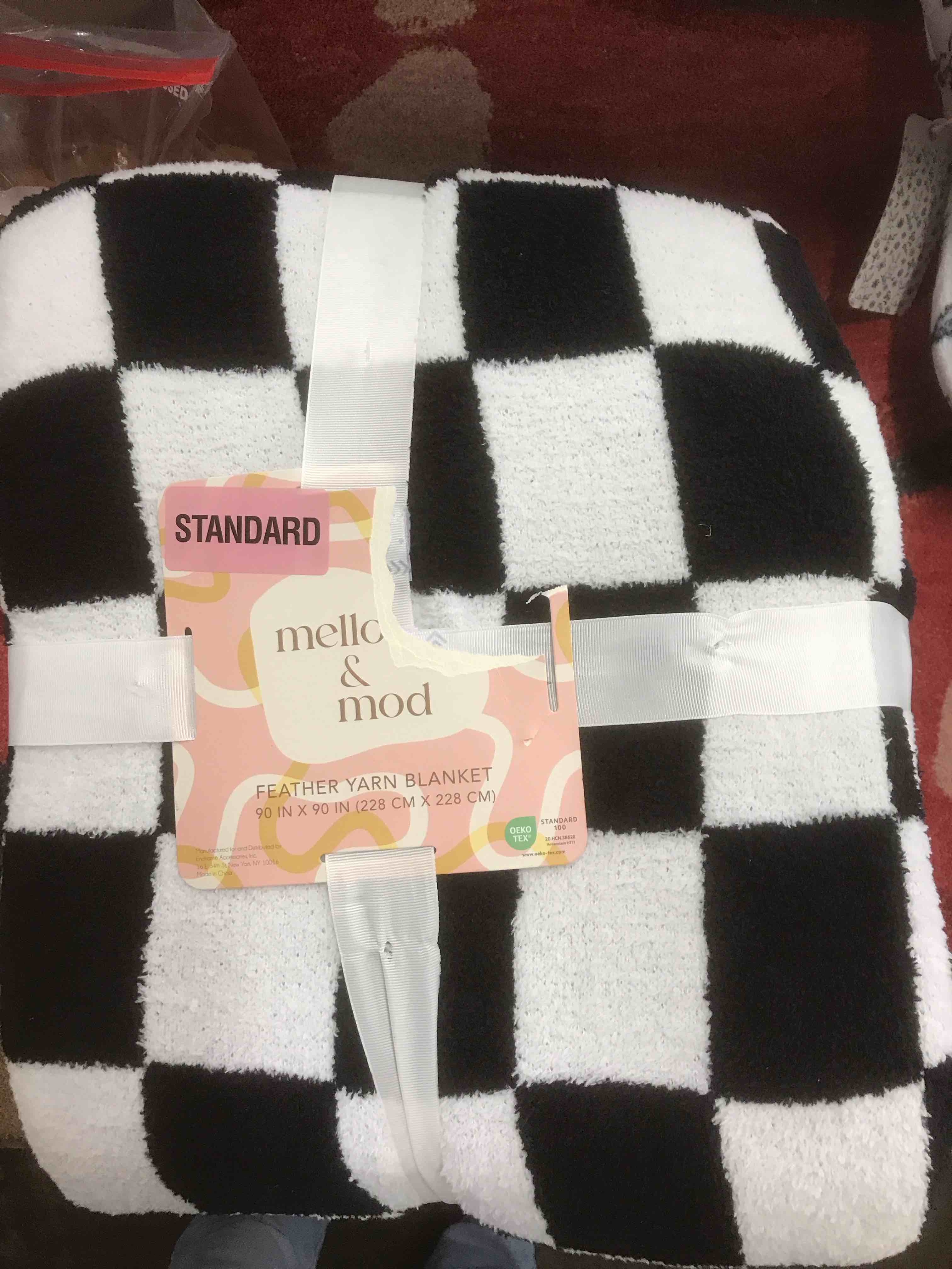 mello and mod Feather Yarn Blanket.   90 x 90