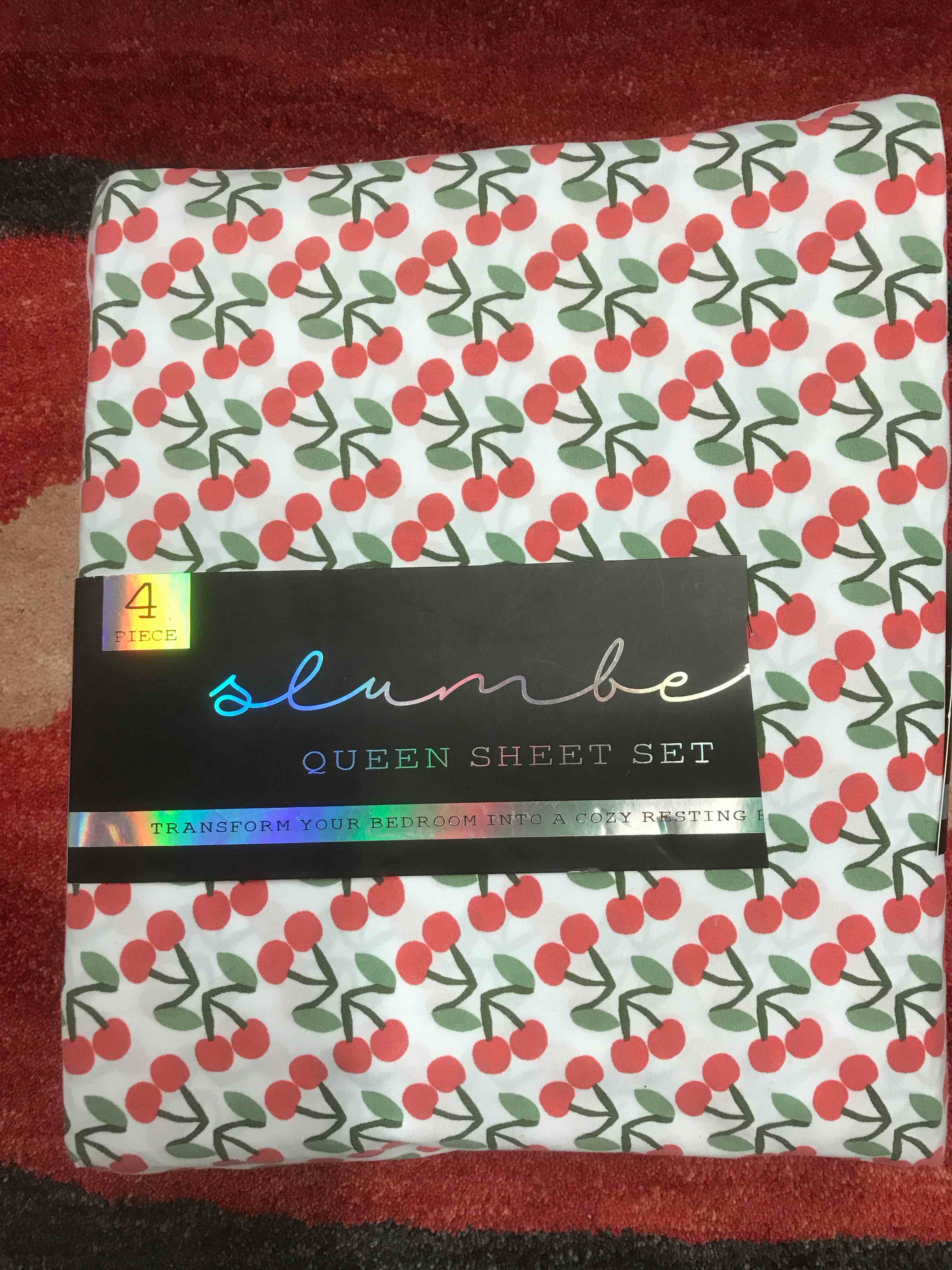 Condition photo showing New/Like New for Queen Sheet Set