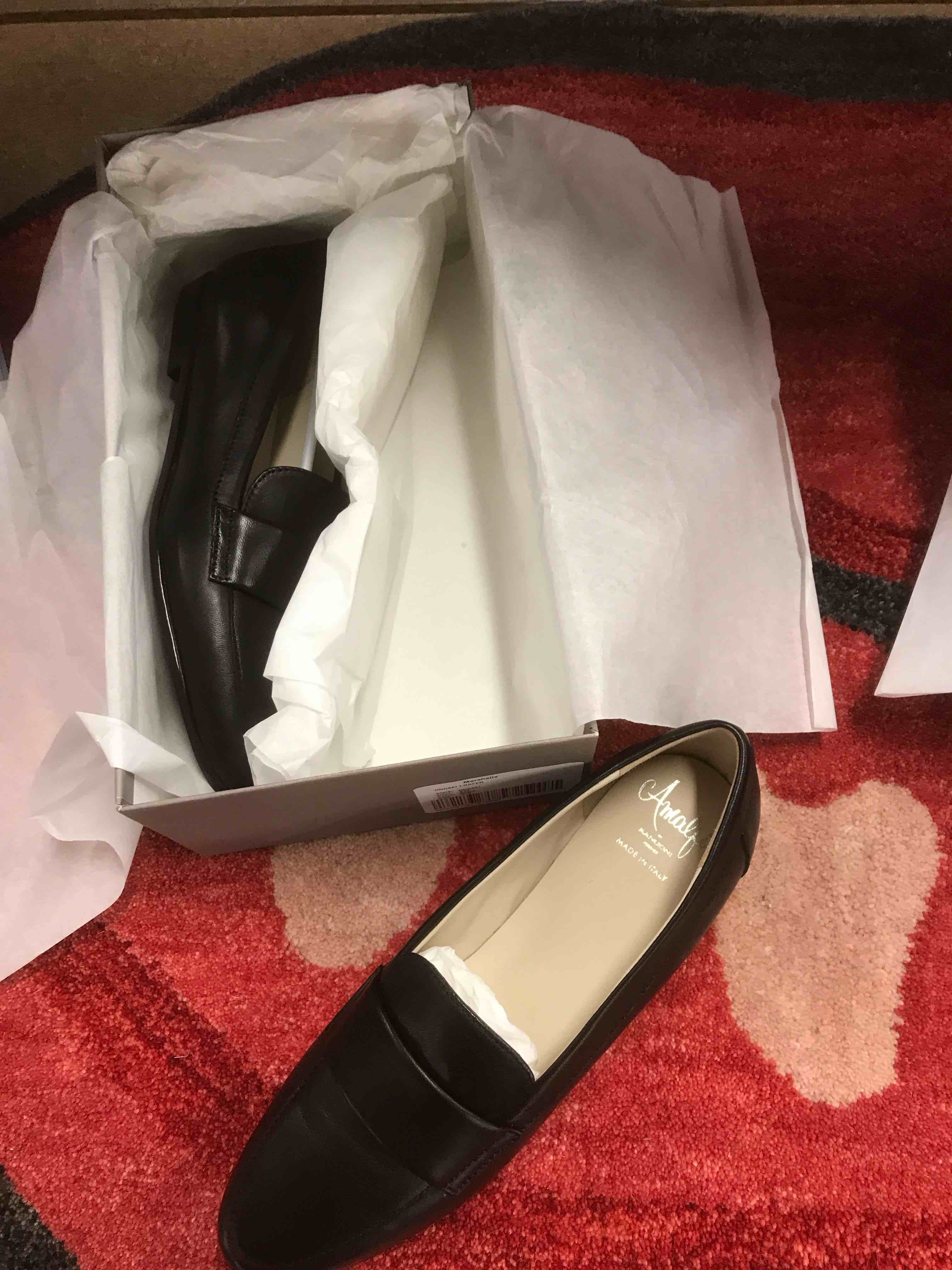 Amalfi Women’s Loafers.     Size 7.5