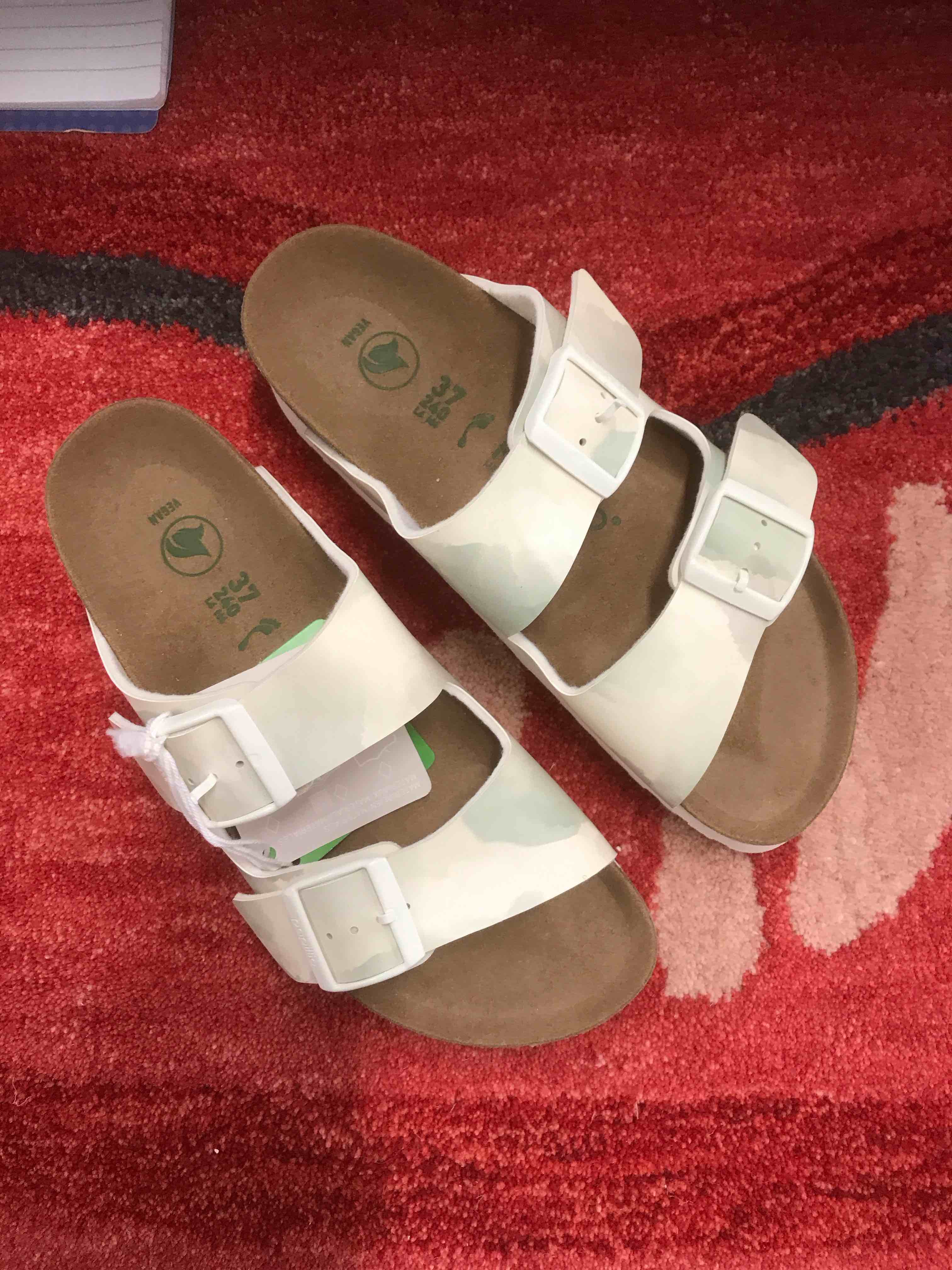 papillo Women’s Shoes.      Size 5.5/6