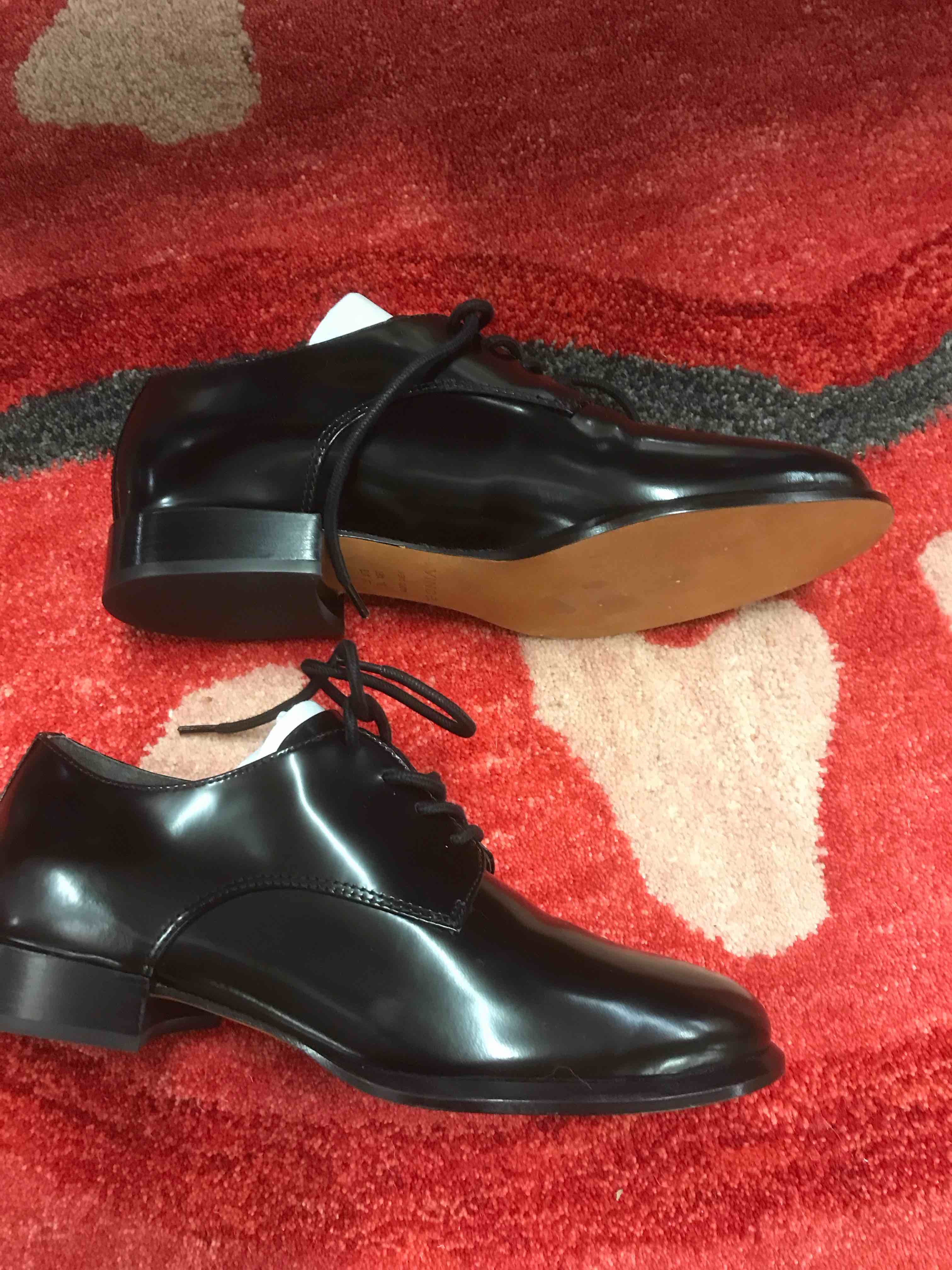 Condition photo showing As Is for Vince Men’s Shoes Size 7