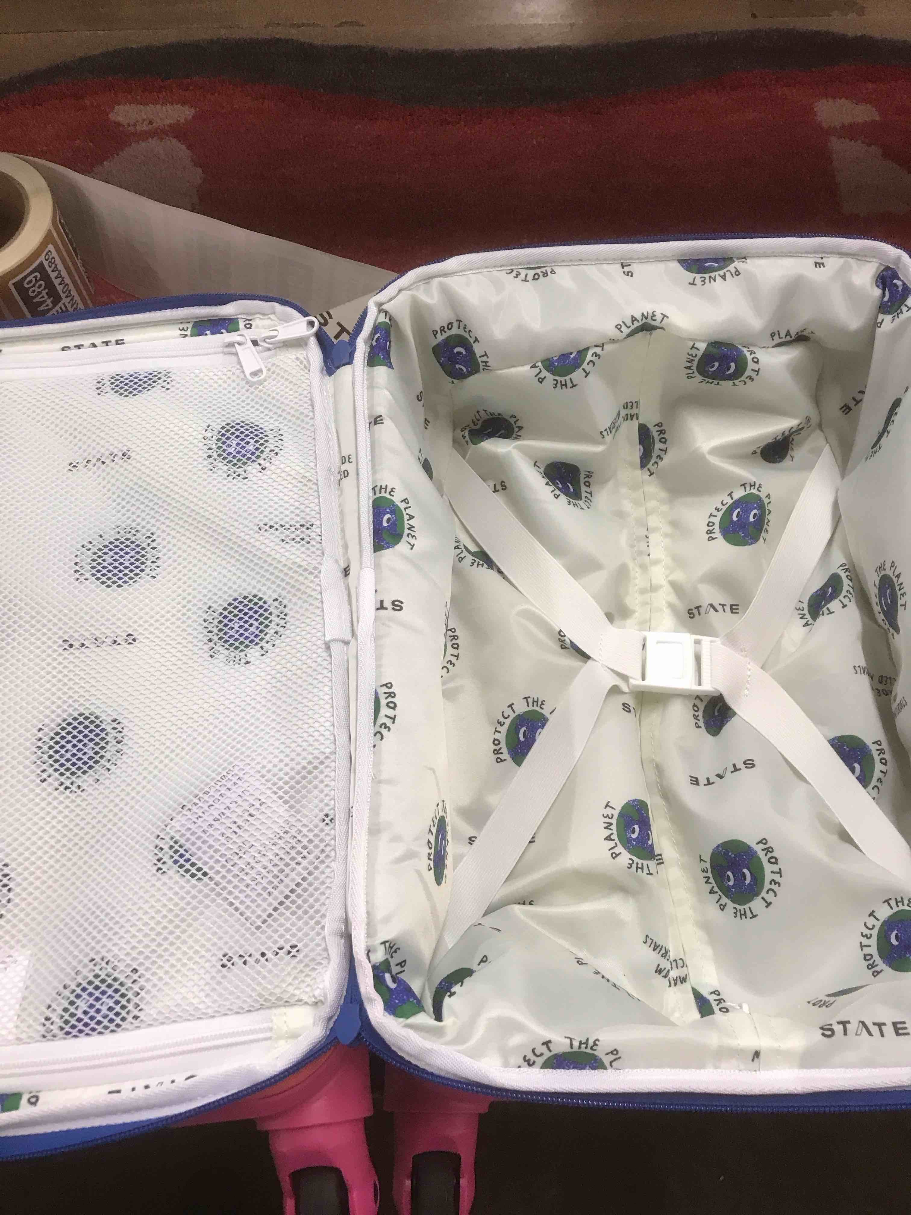 Kids Suitcase on wheels