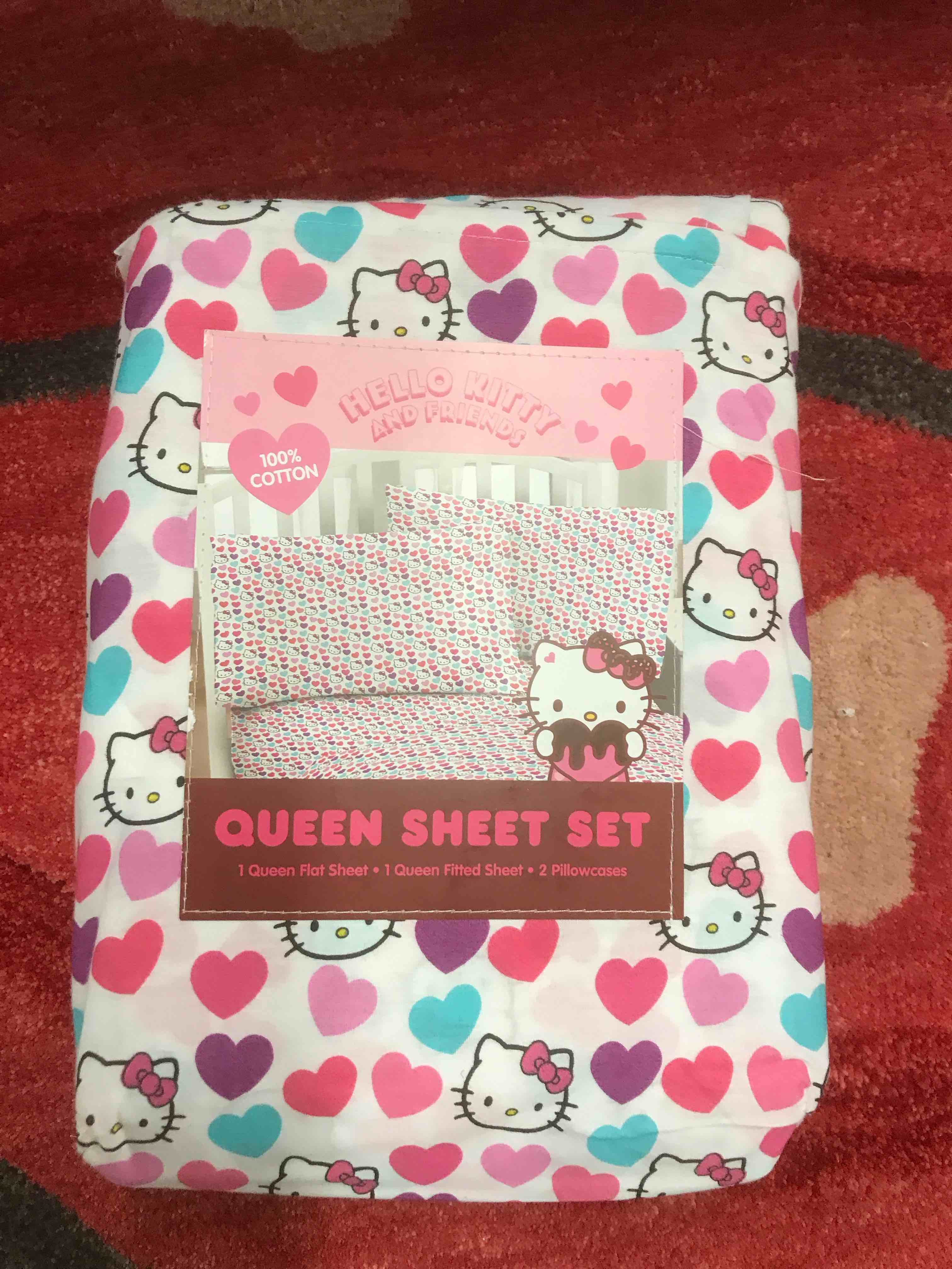 Hello Kitty Queen Sheet Set 