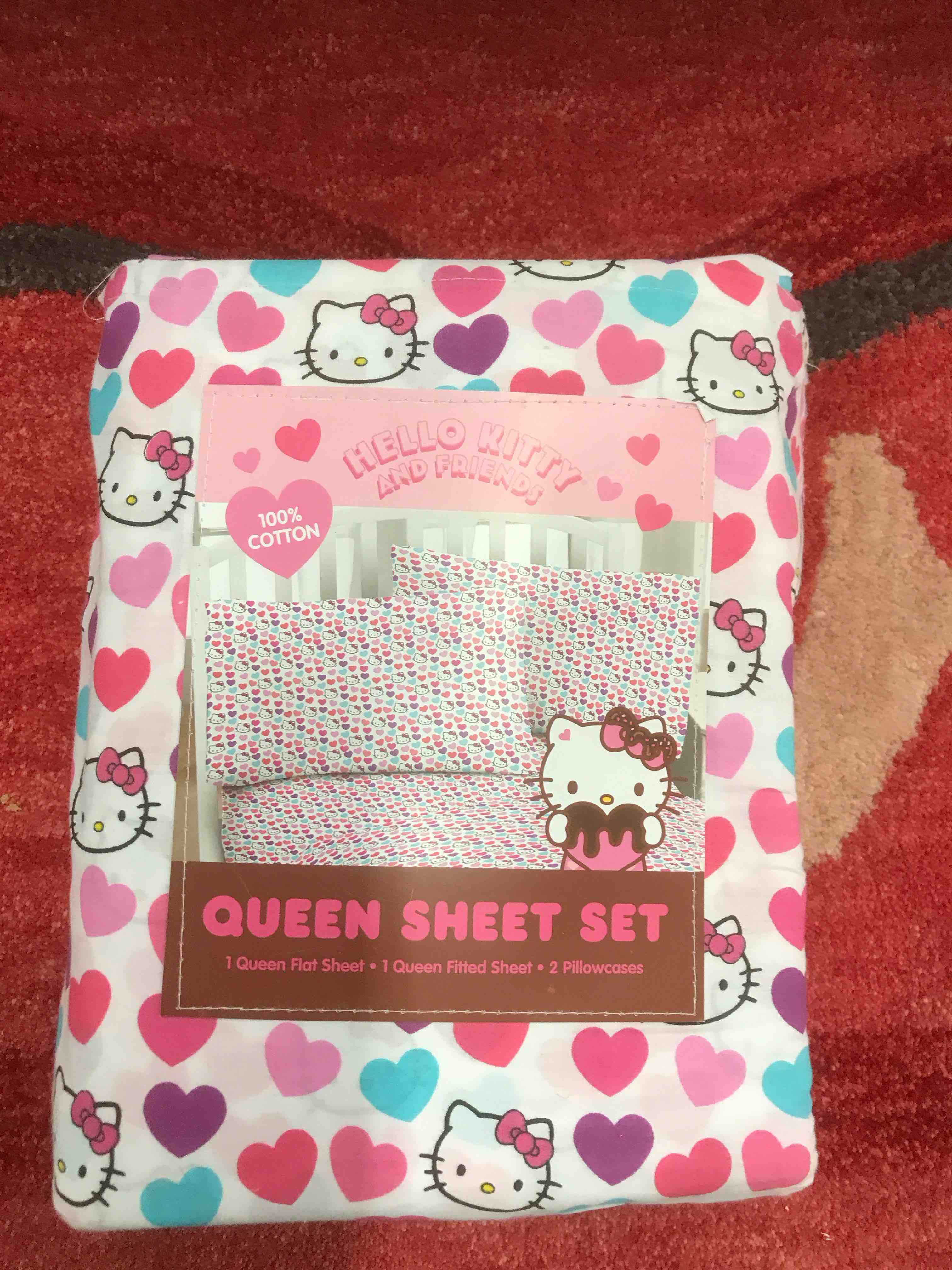 Hello Kitty Queen Sheet Set 