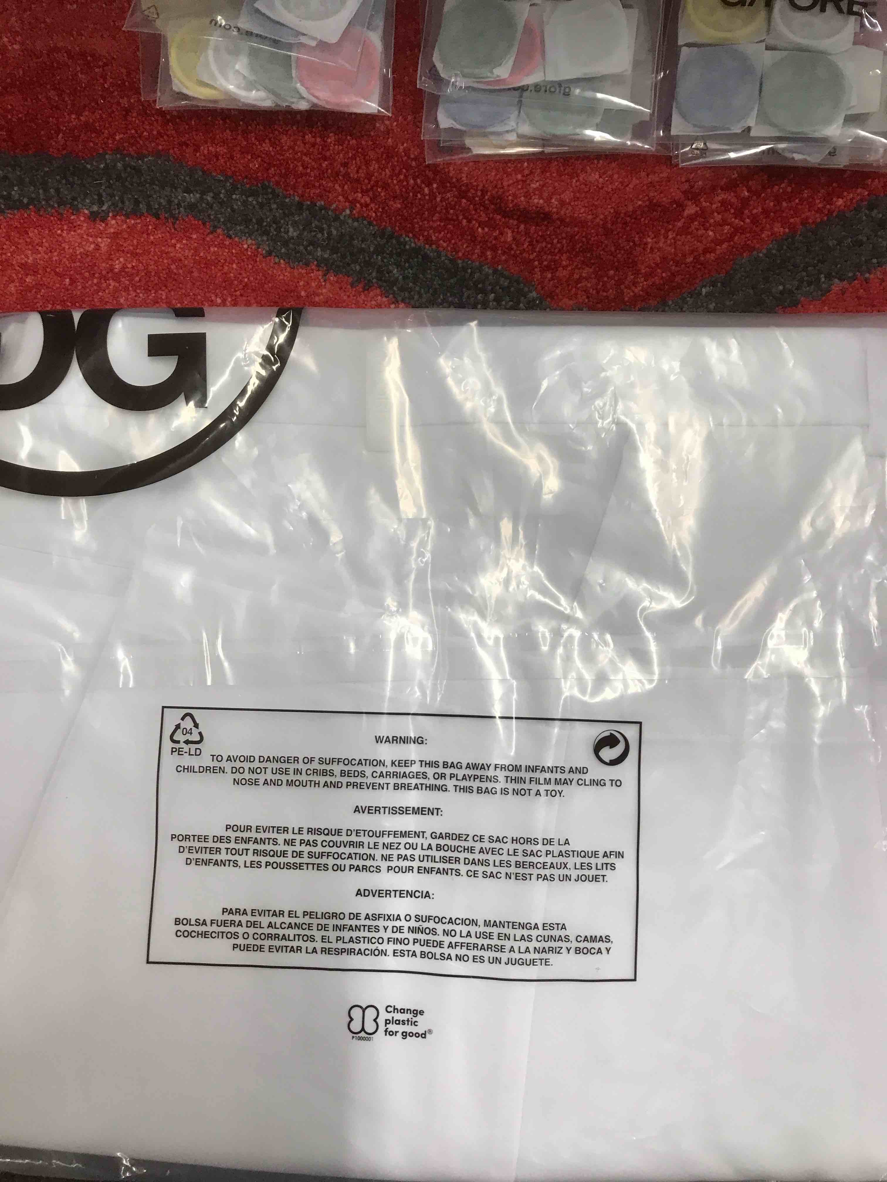 Condition photo showing New/Like New for G/Fore Men’s Golf Shorts.      Size 36