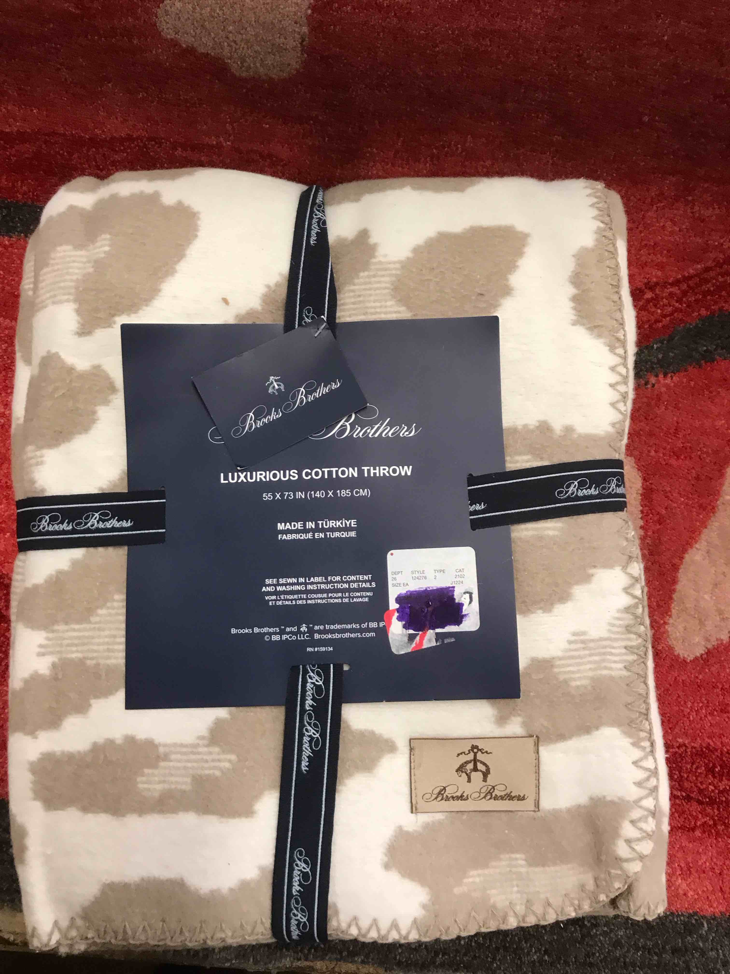 Brooks Brothers Throw    55 x 73 in