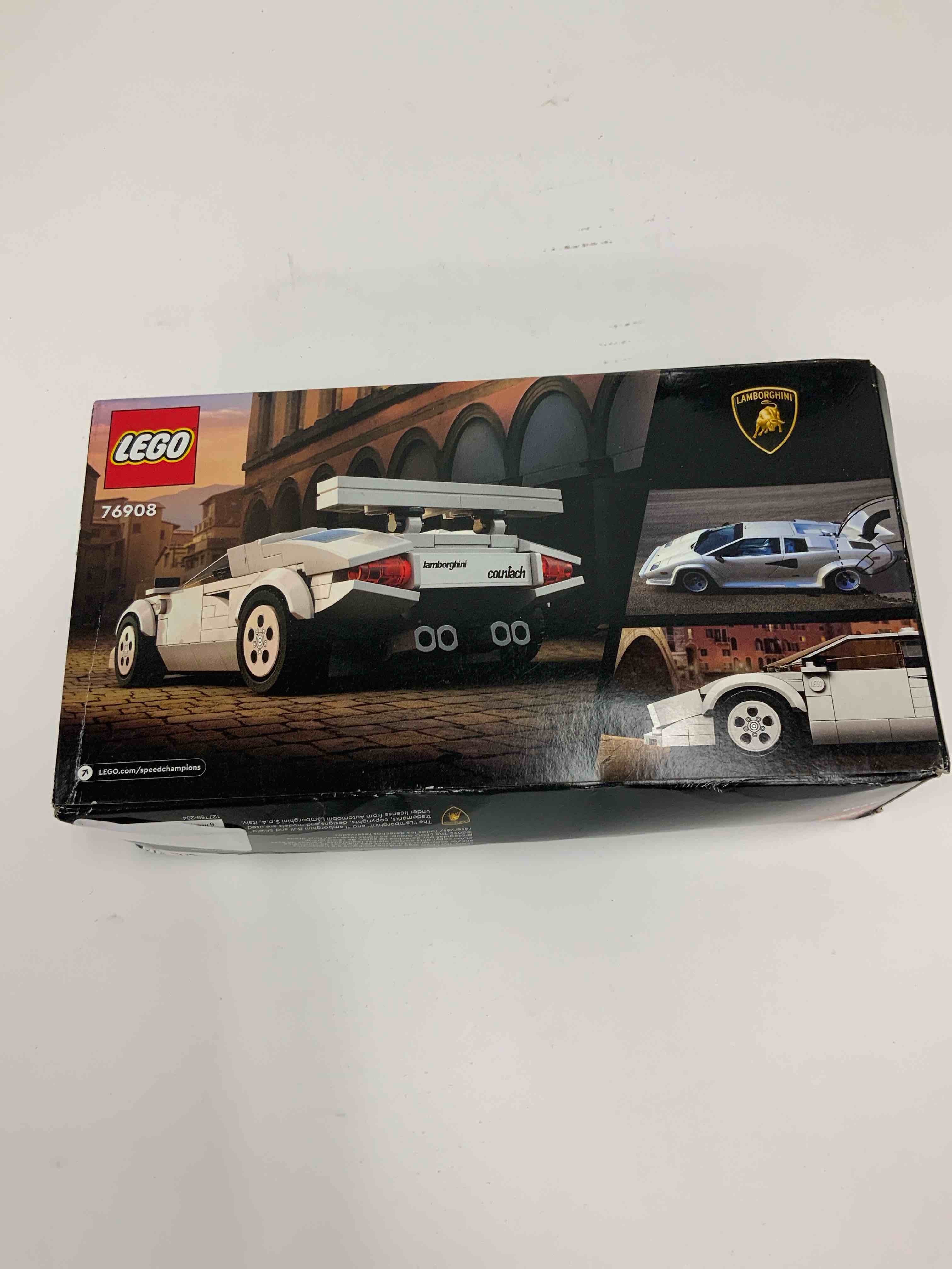 https://s3.amazonaws.com/lotting-images-prod/TheJayGroupLtd/BRN4966009_1779294182636.jpeg