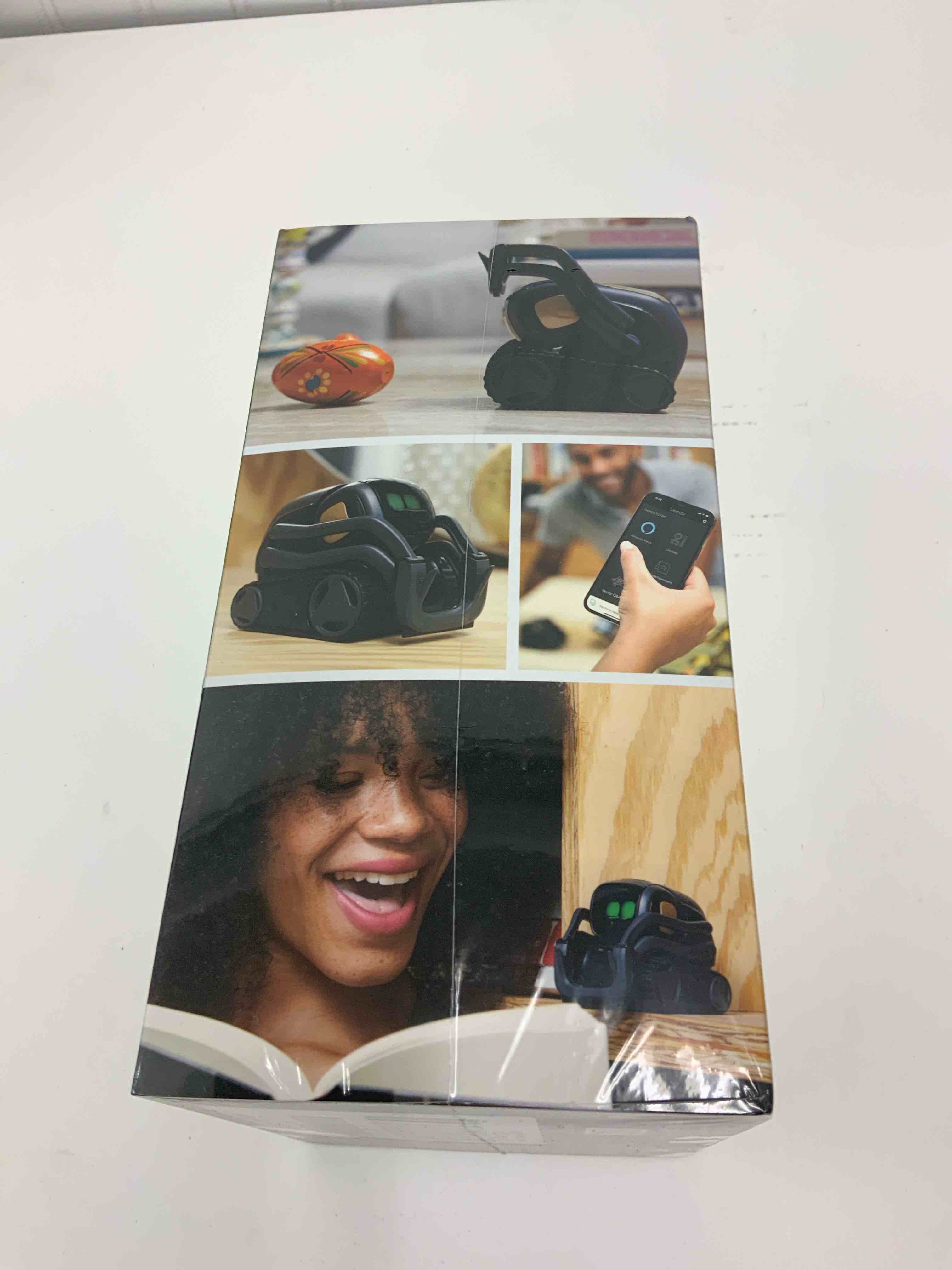 https://s3.amazonaws.com/lotting-images-prod/TheJayGroupLtd/BRN4966011_1779294462803.jpeg