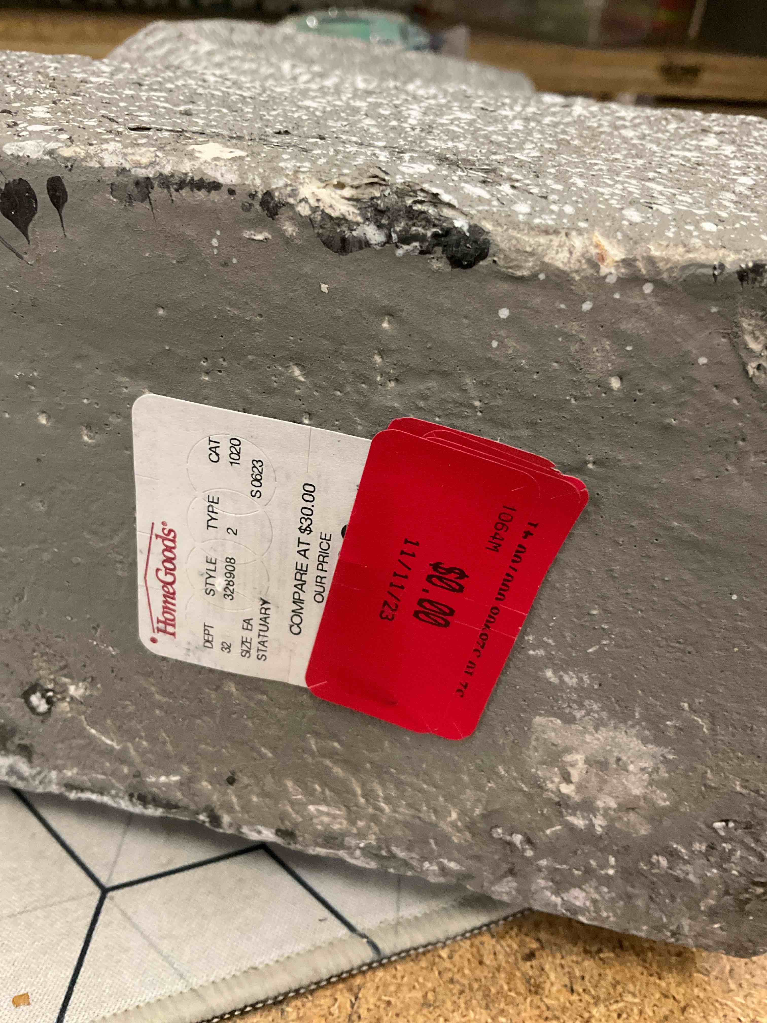 Condition photo showing As Is for home decor 