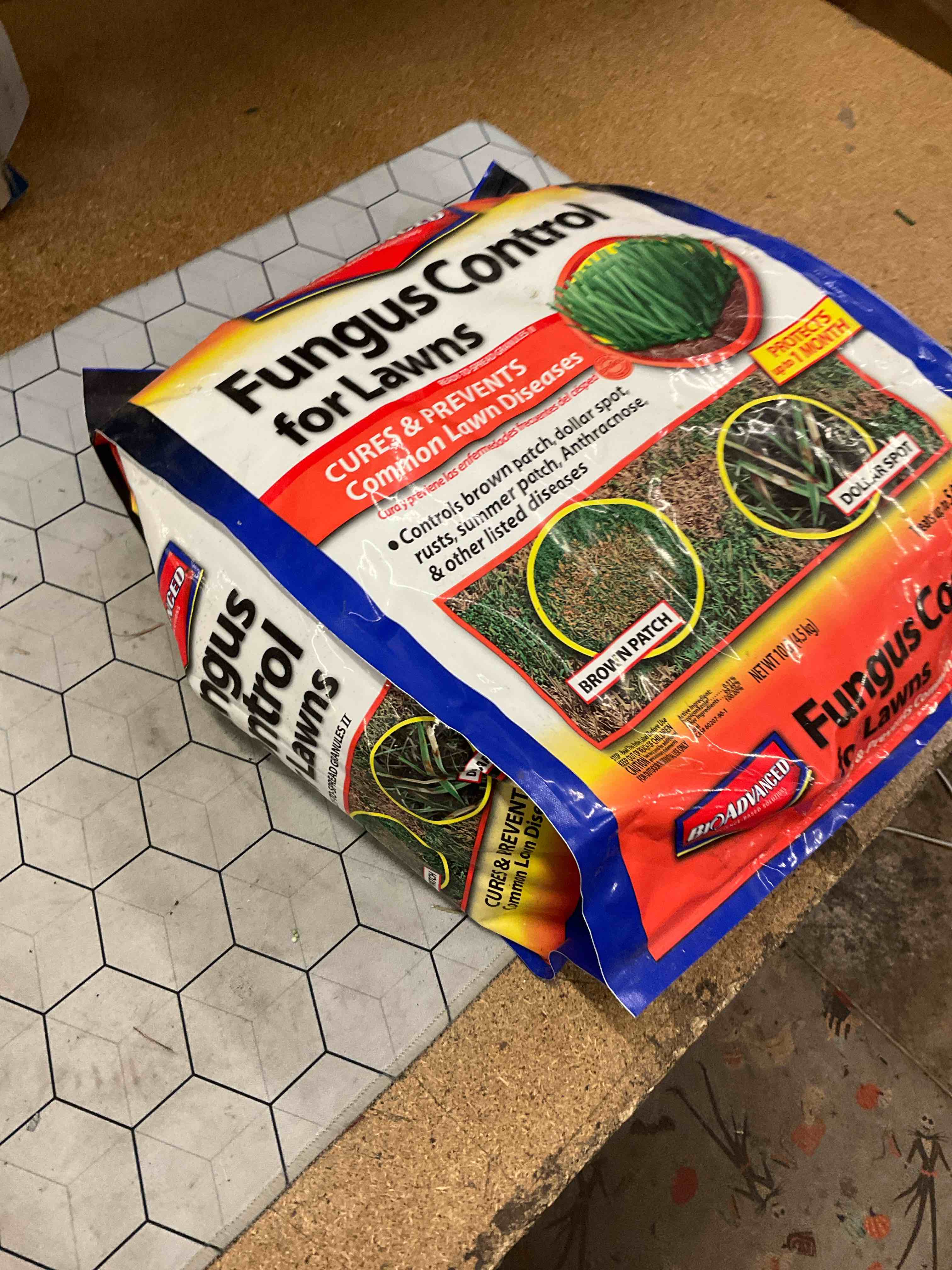 Condition photo showing Good Condition for fungus control for lawns 