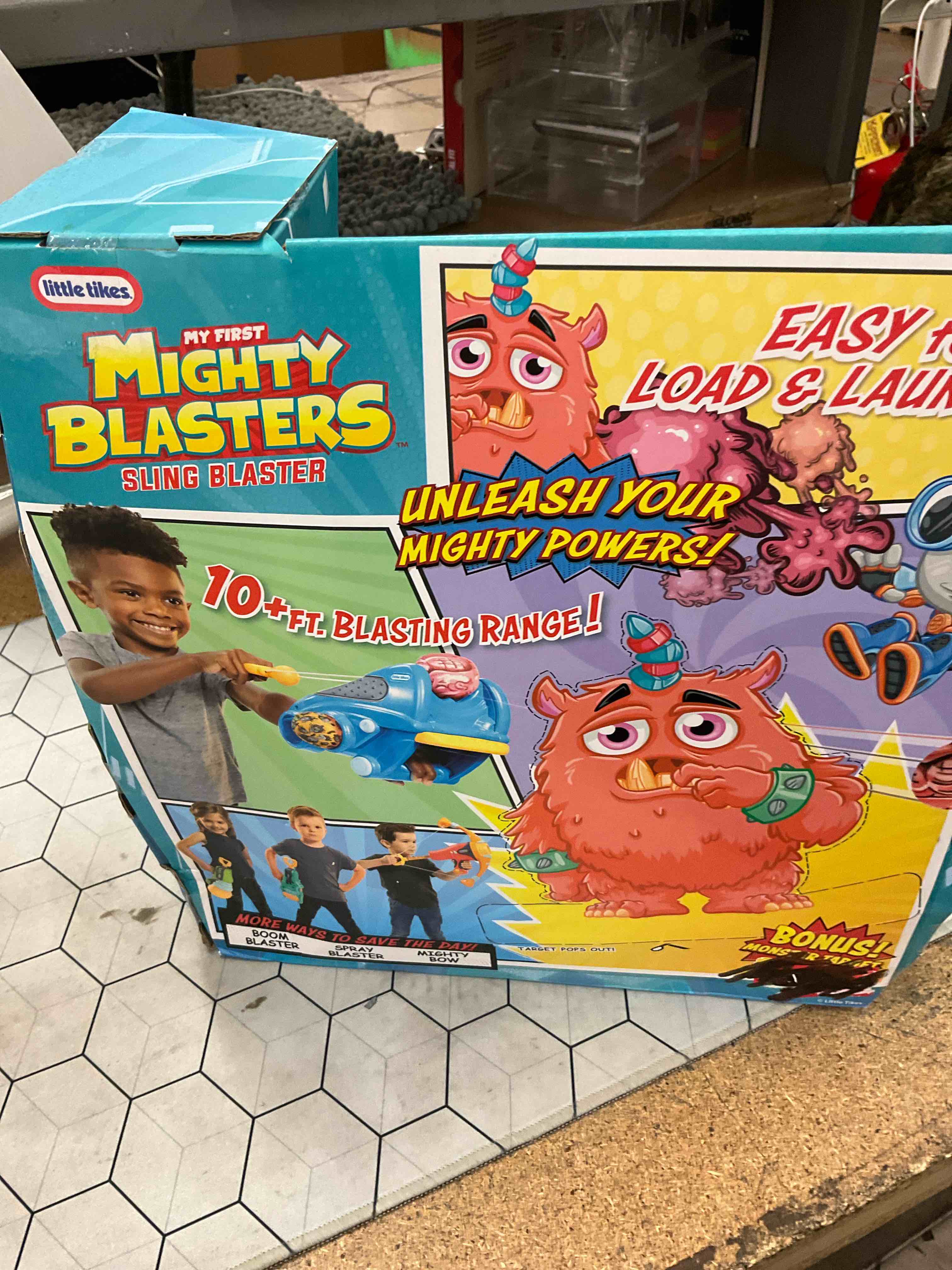 Condition photo showing Good Condition for mighty blasters sling blaster 