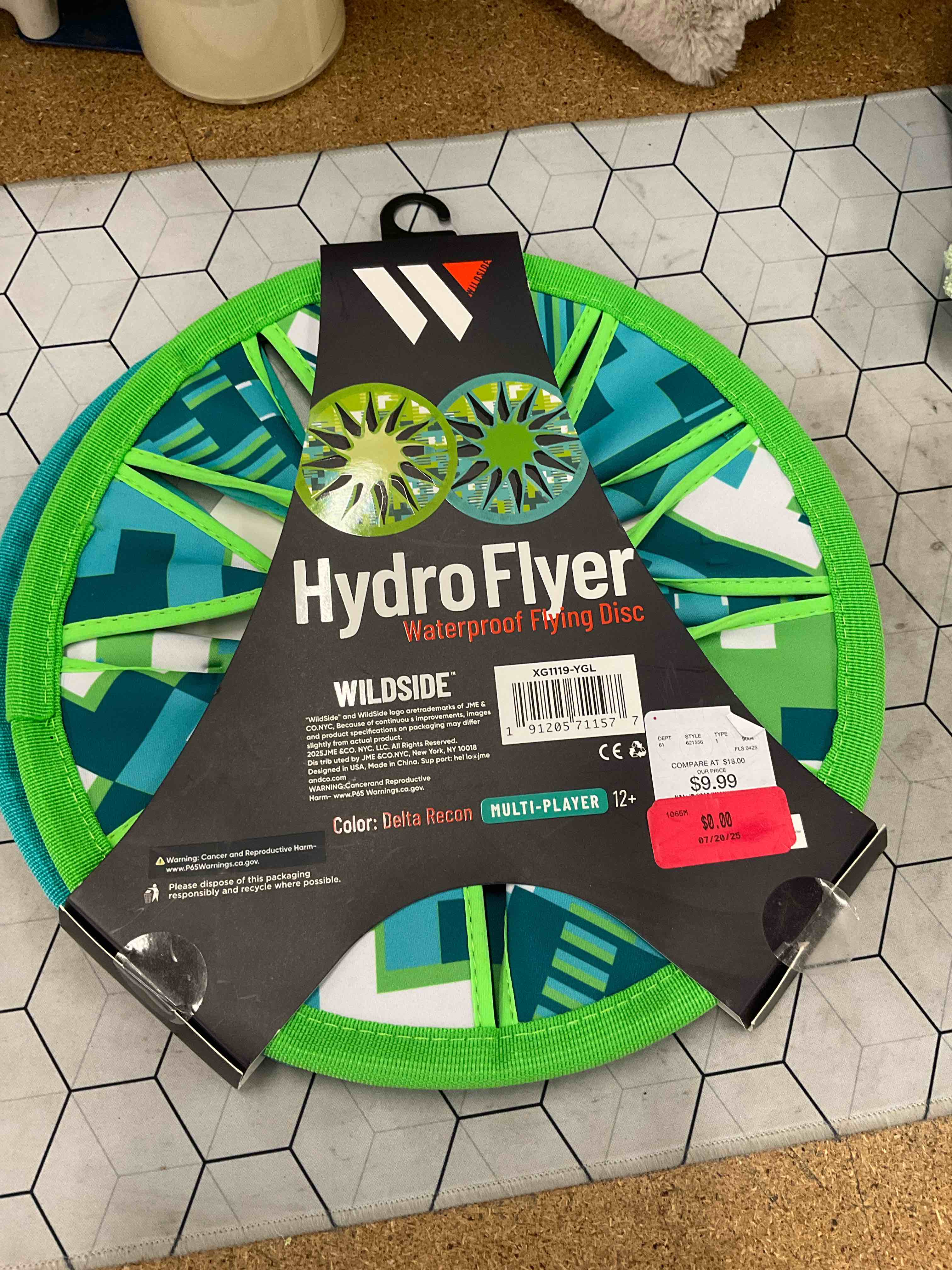 Condition photo showing Good Condition for waterproof flying disk 
