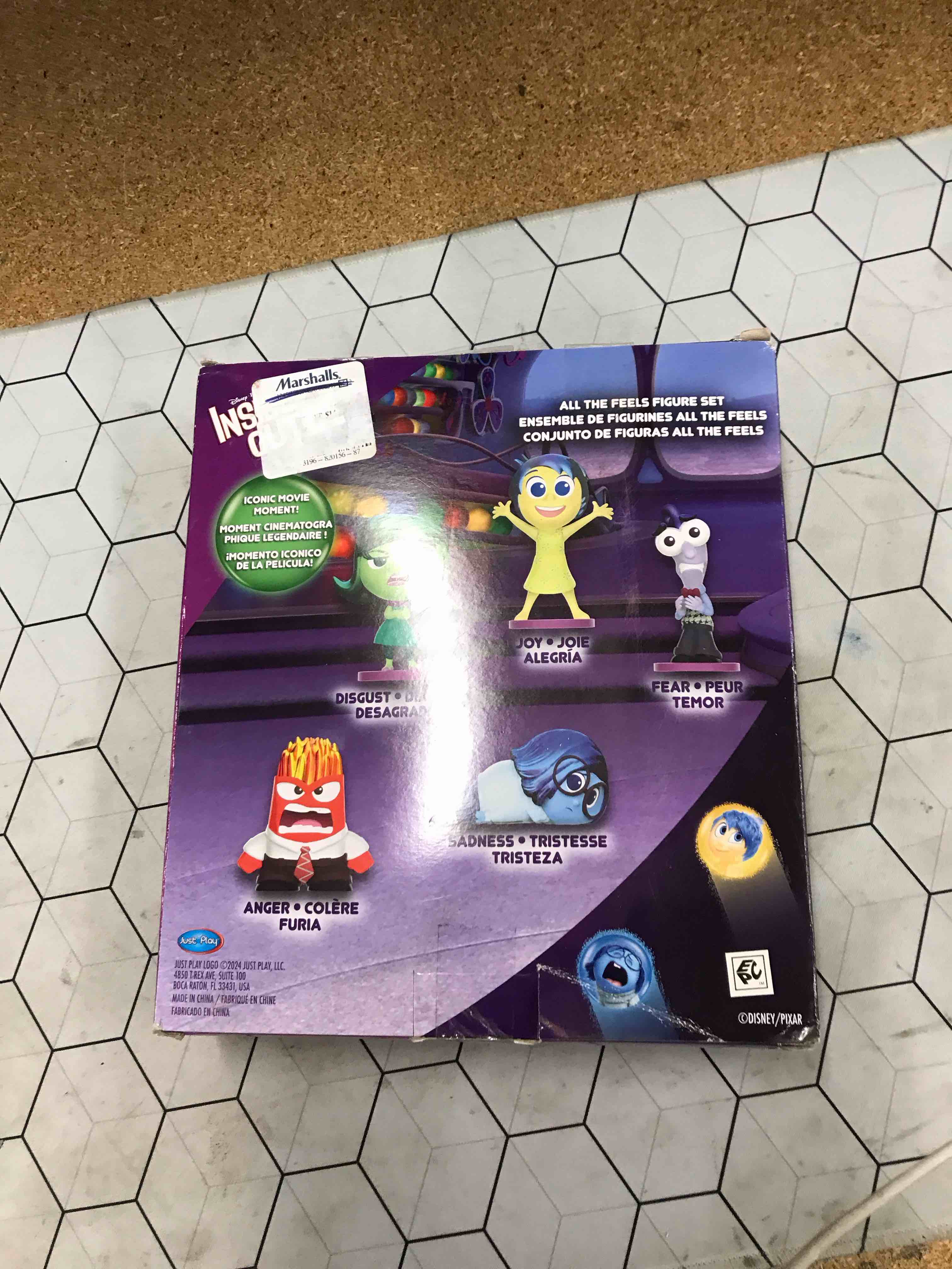 Condition photo showing New/Like New for pixar set