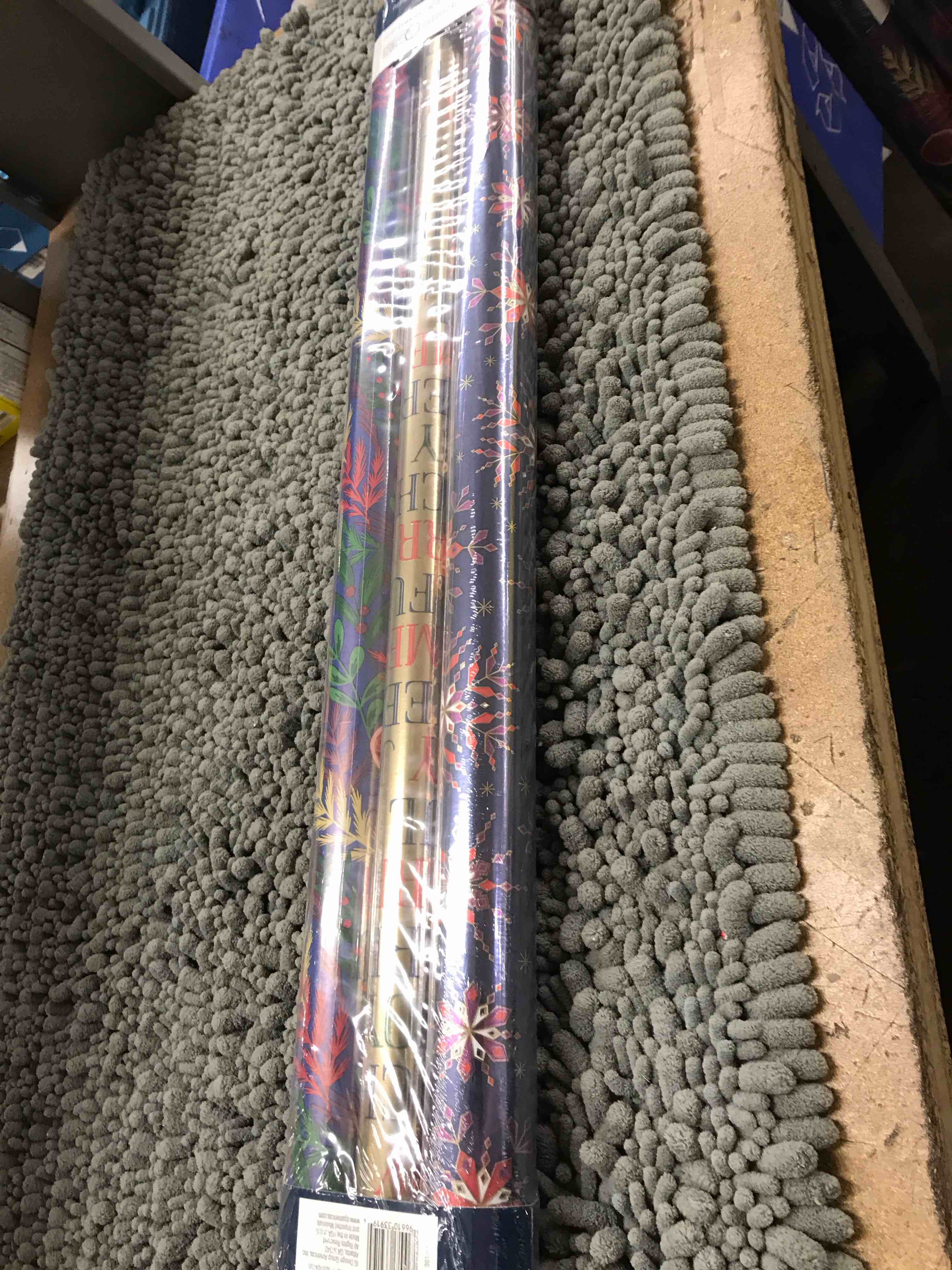 Condition photo showing New/Like New for premium 3 roll gift wrap