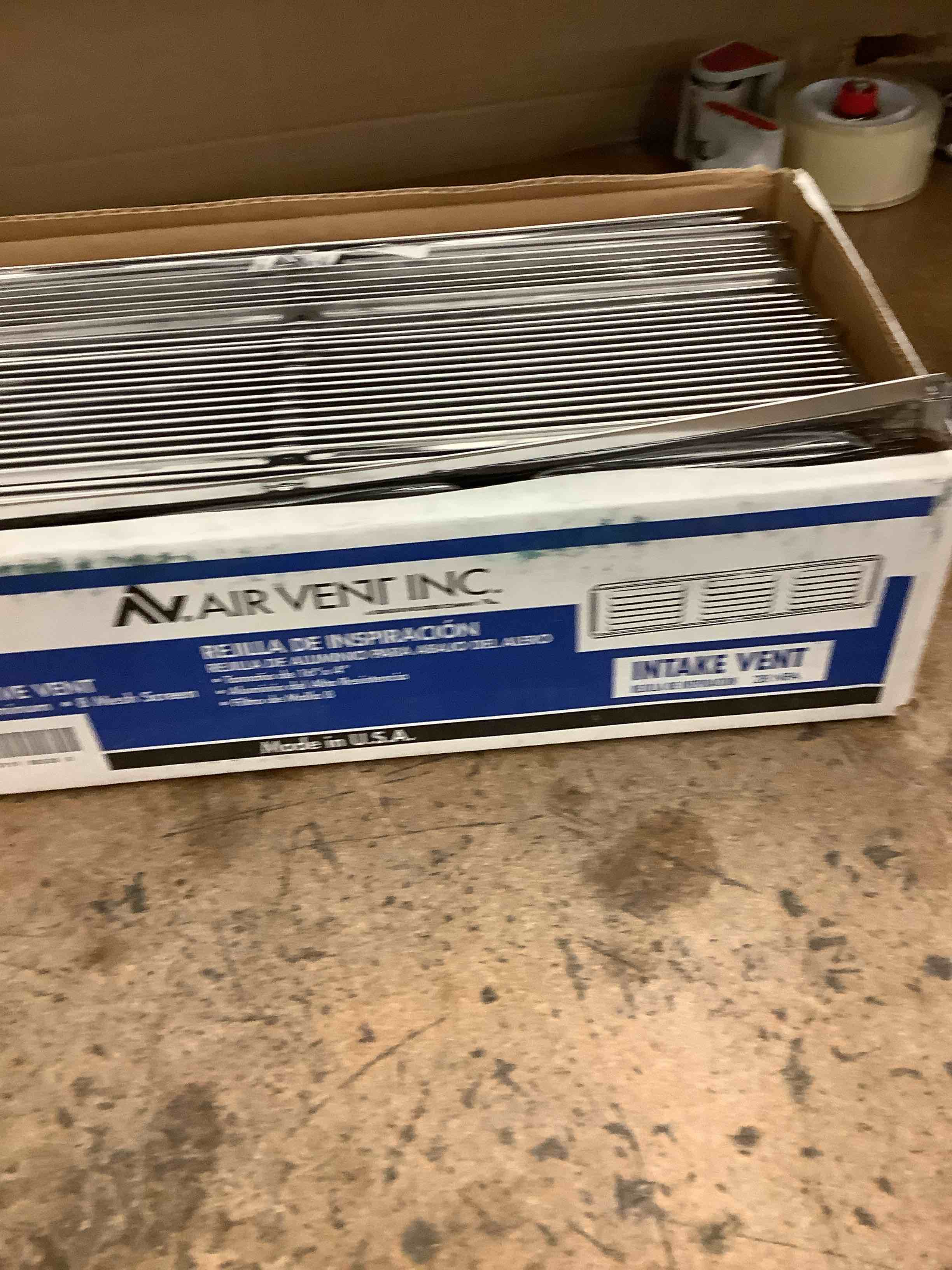 Condition photo showing Good Condition for intake vents