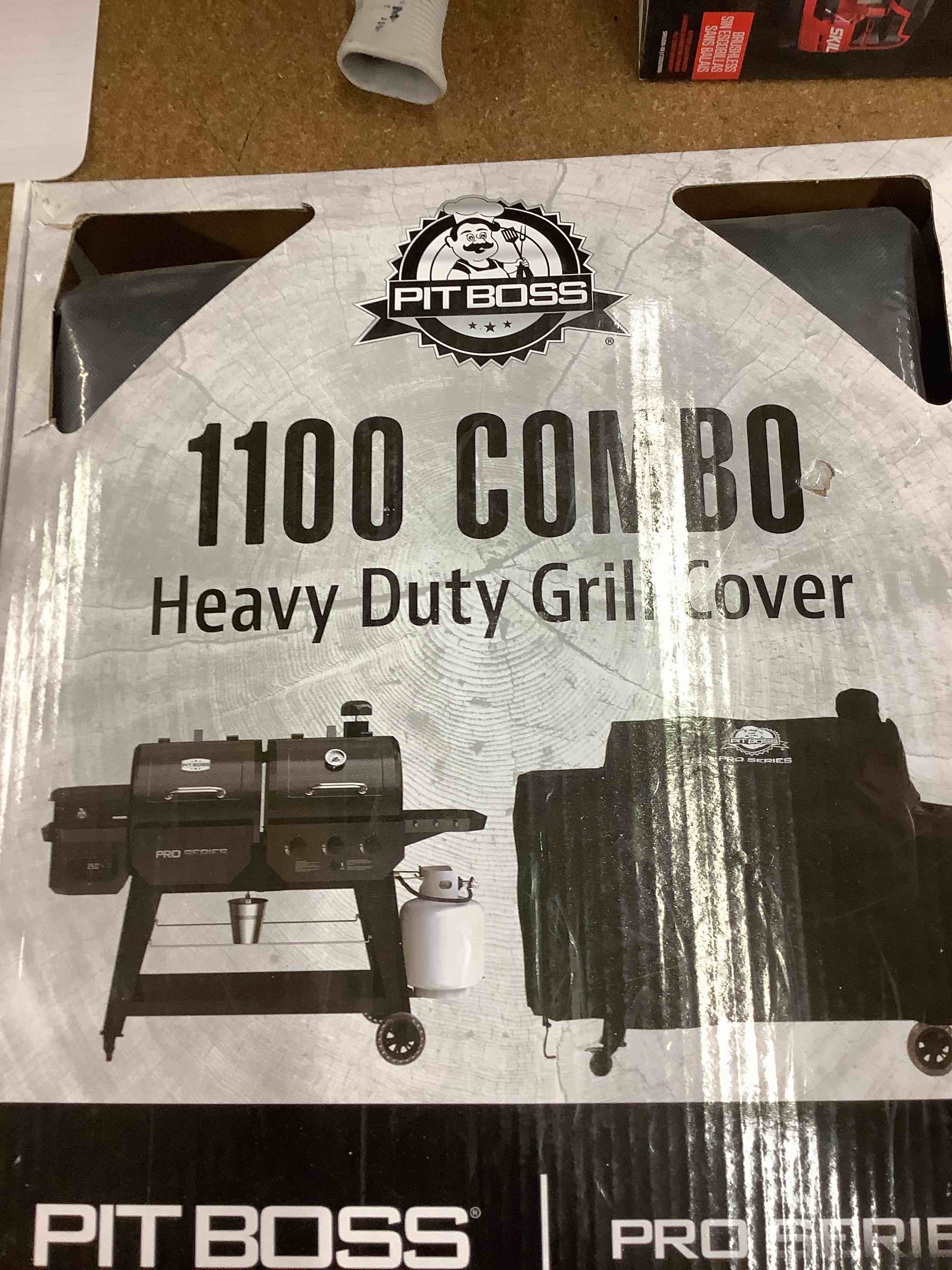 Condition photo showing Good Condition for grill cover
