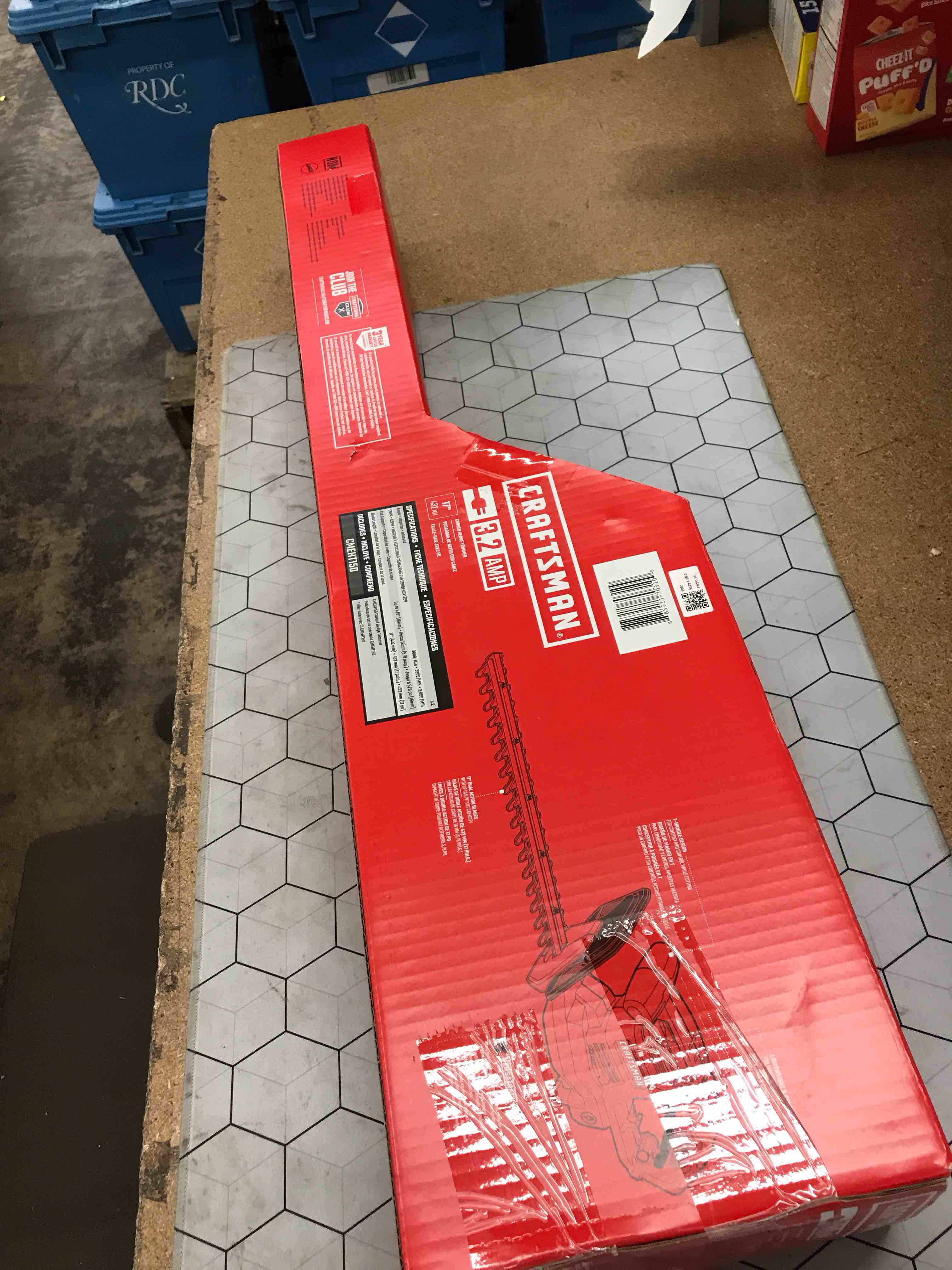 https://s3.amazonaws.com/lotting-images-prod/TheJayGroupLtd/PPE4001888_1774465071879.jpeg
