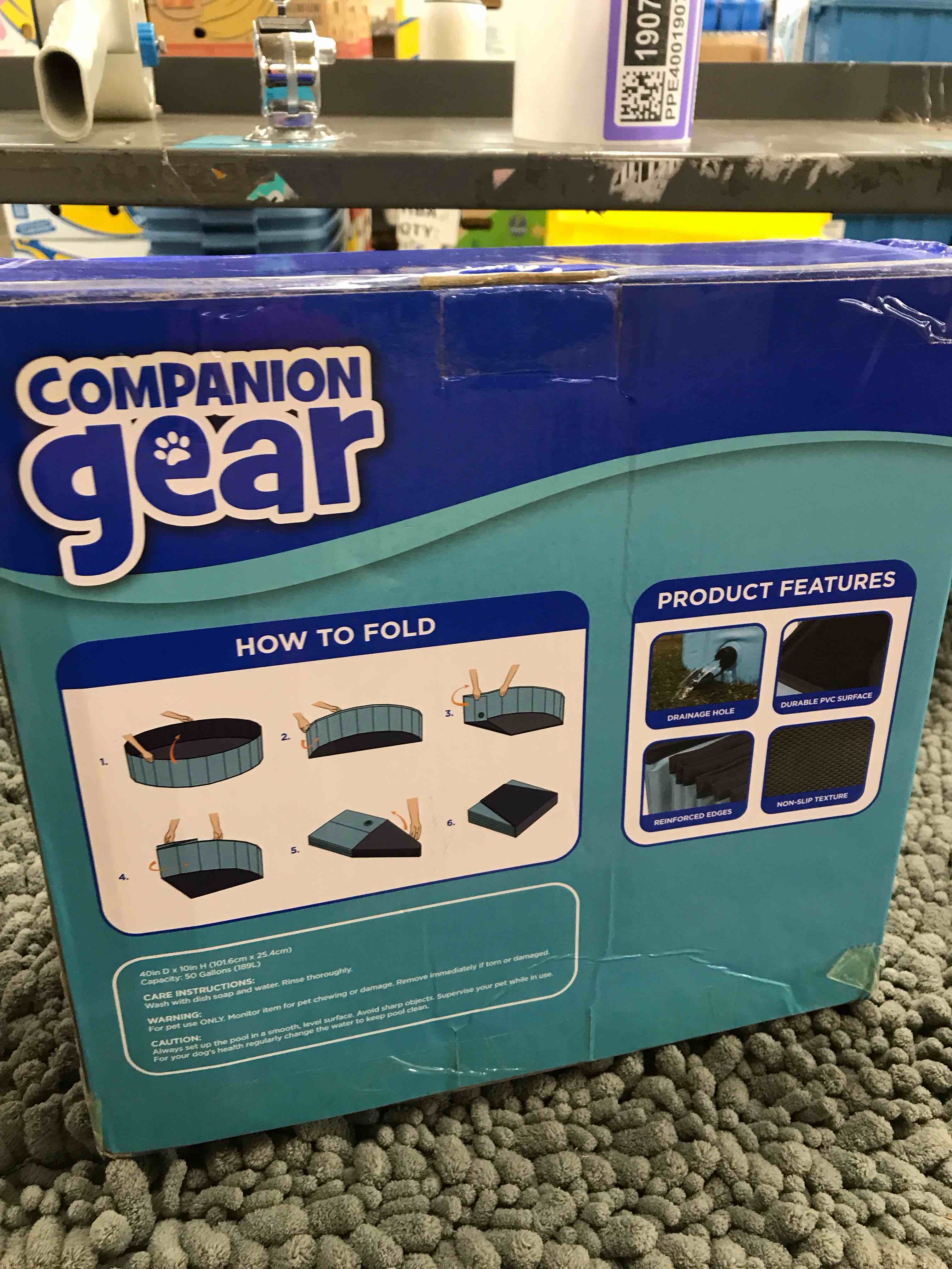 Condition photo showing New/Like New for xl 40inlx40inwx10inh portable pet pool