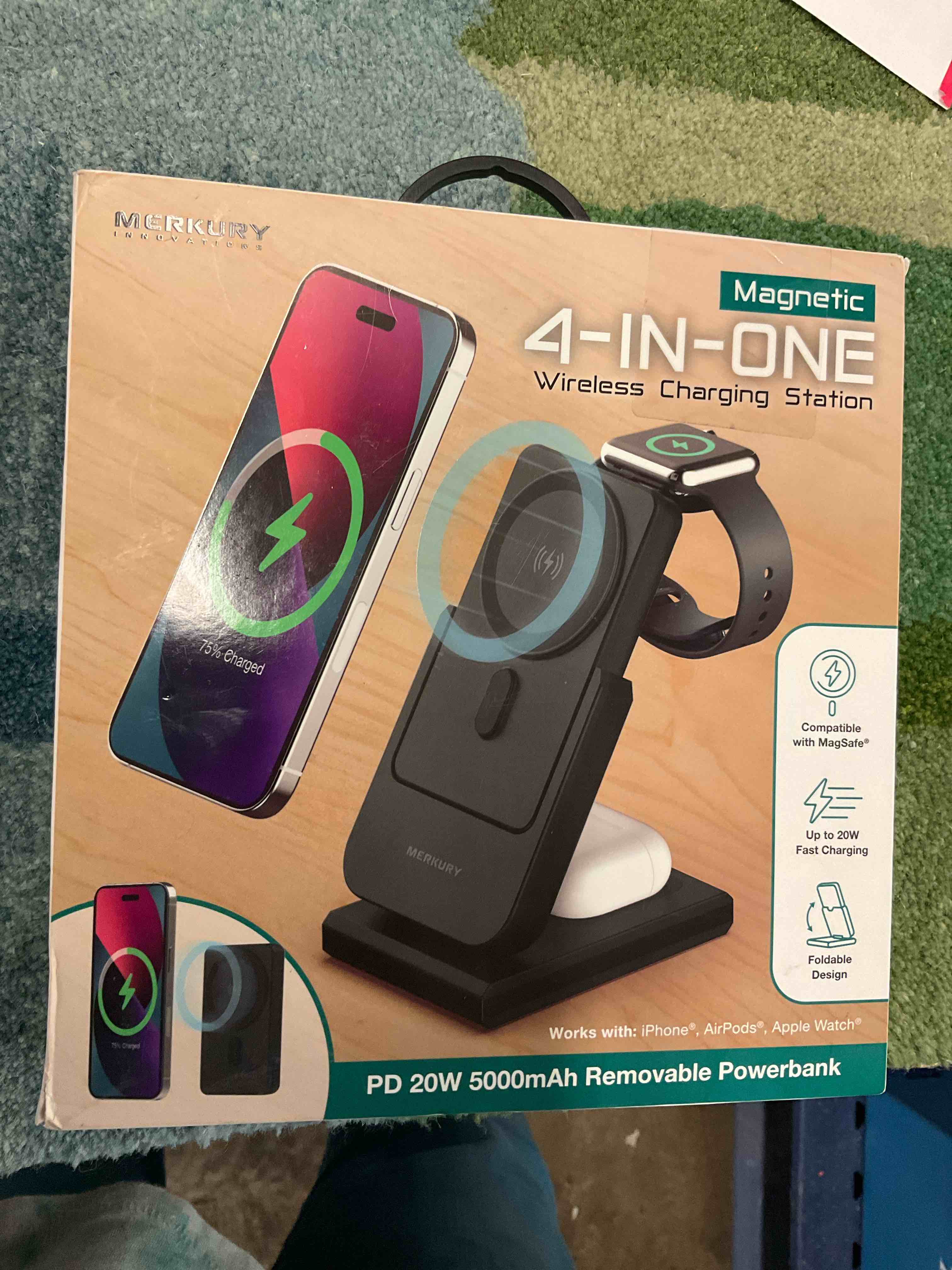 4-in-1 Magnetic Wireless Charging Station 