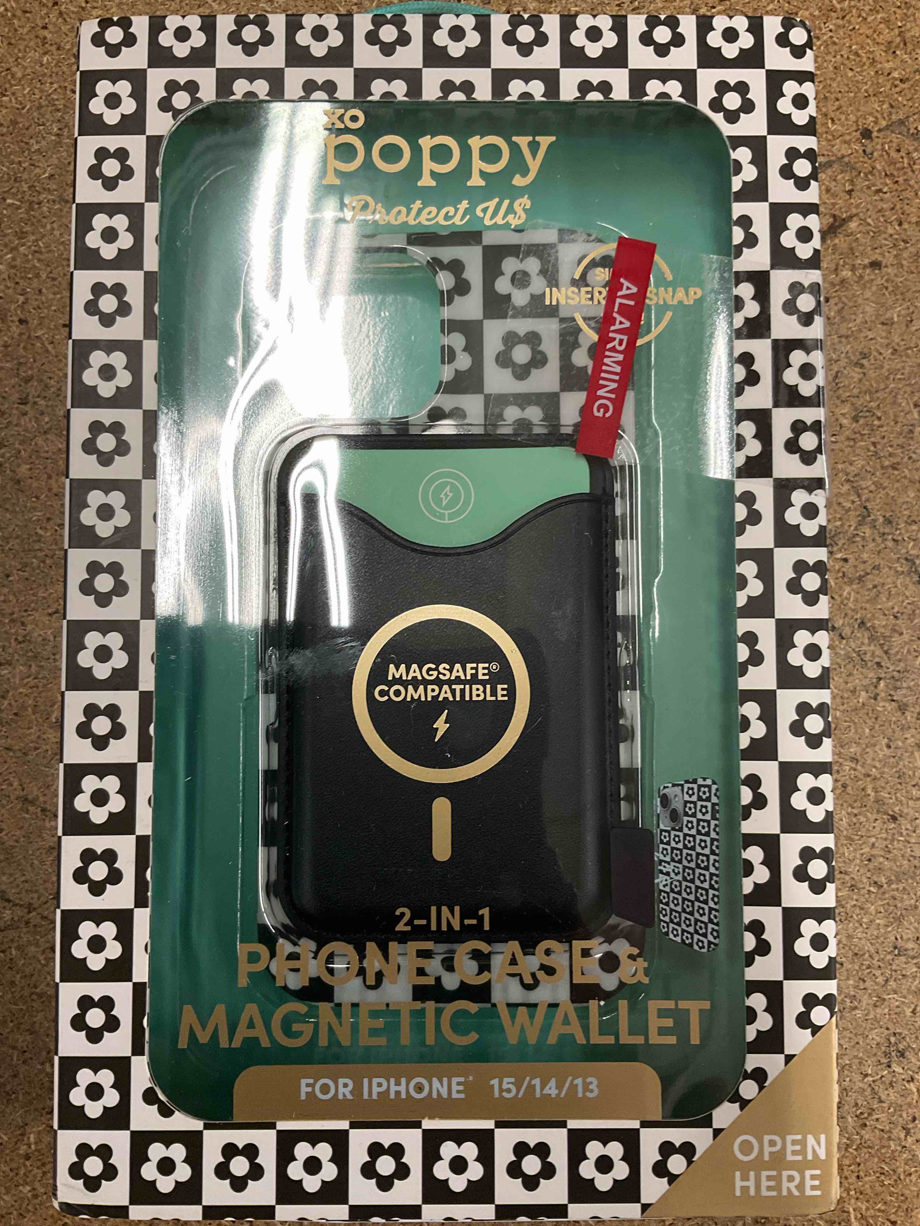 2-in-1 Phone Case & Magnetic Wallet for iPhone 15/14/13