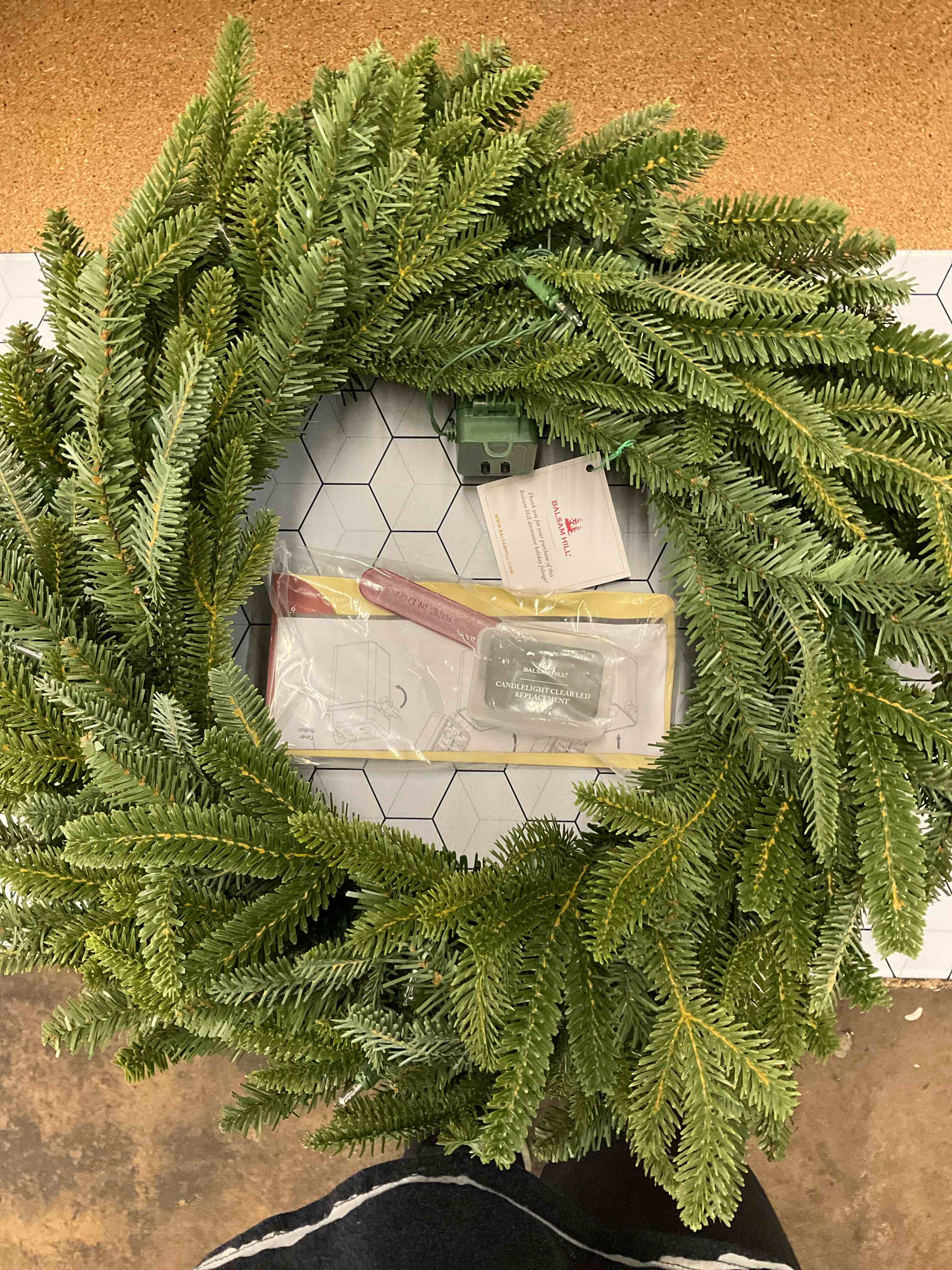 Fraser Fir 26” Wreath w/ Candlelight LED Lights - Battery Powered 