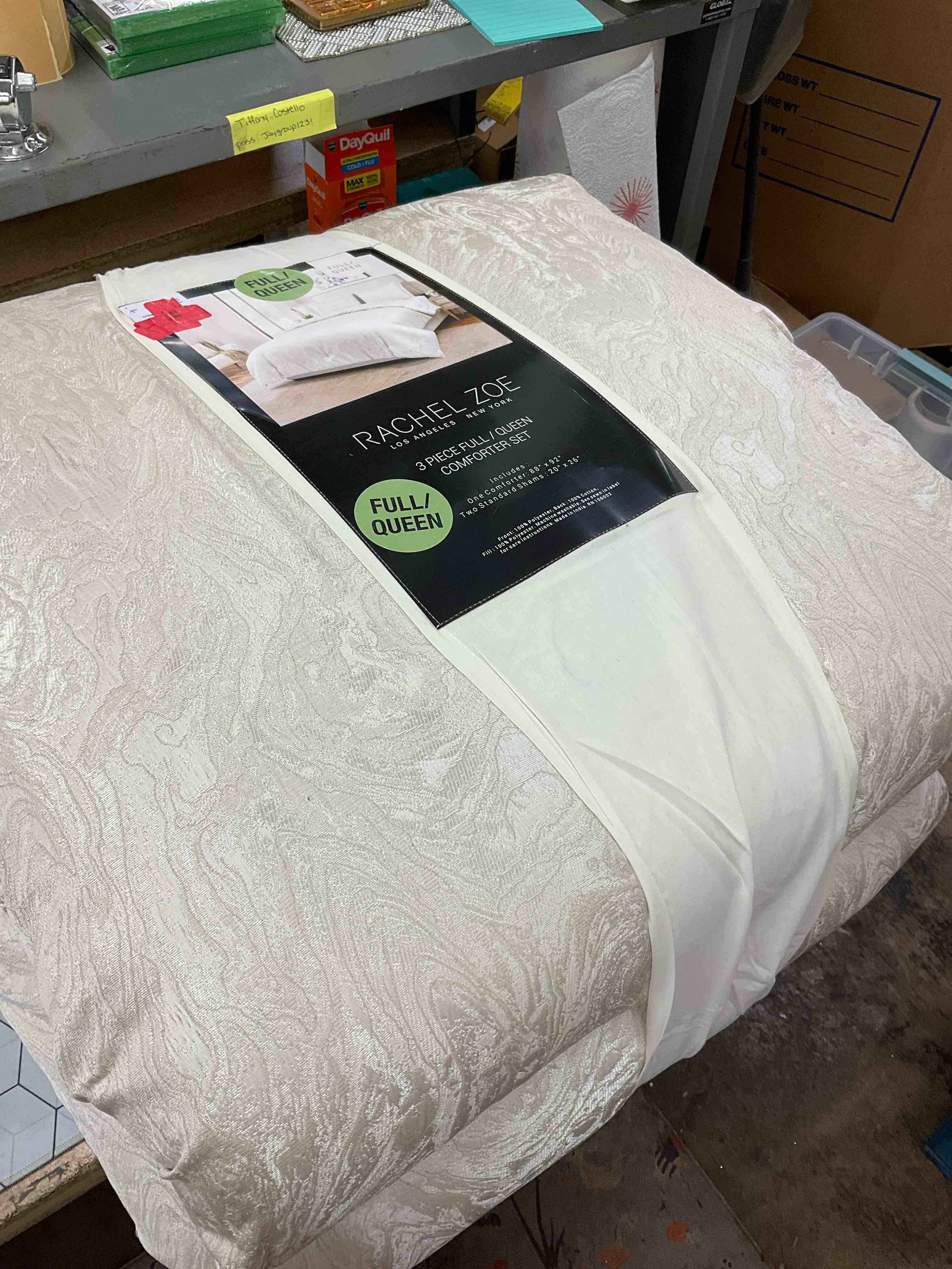 full/queen comforter set 