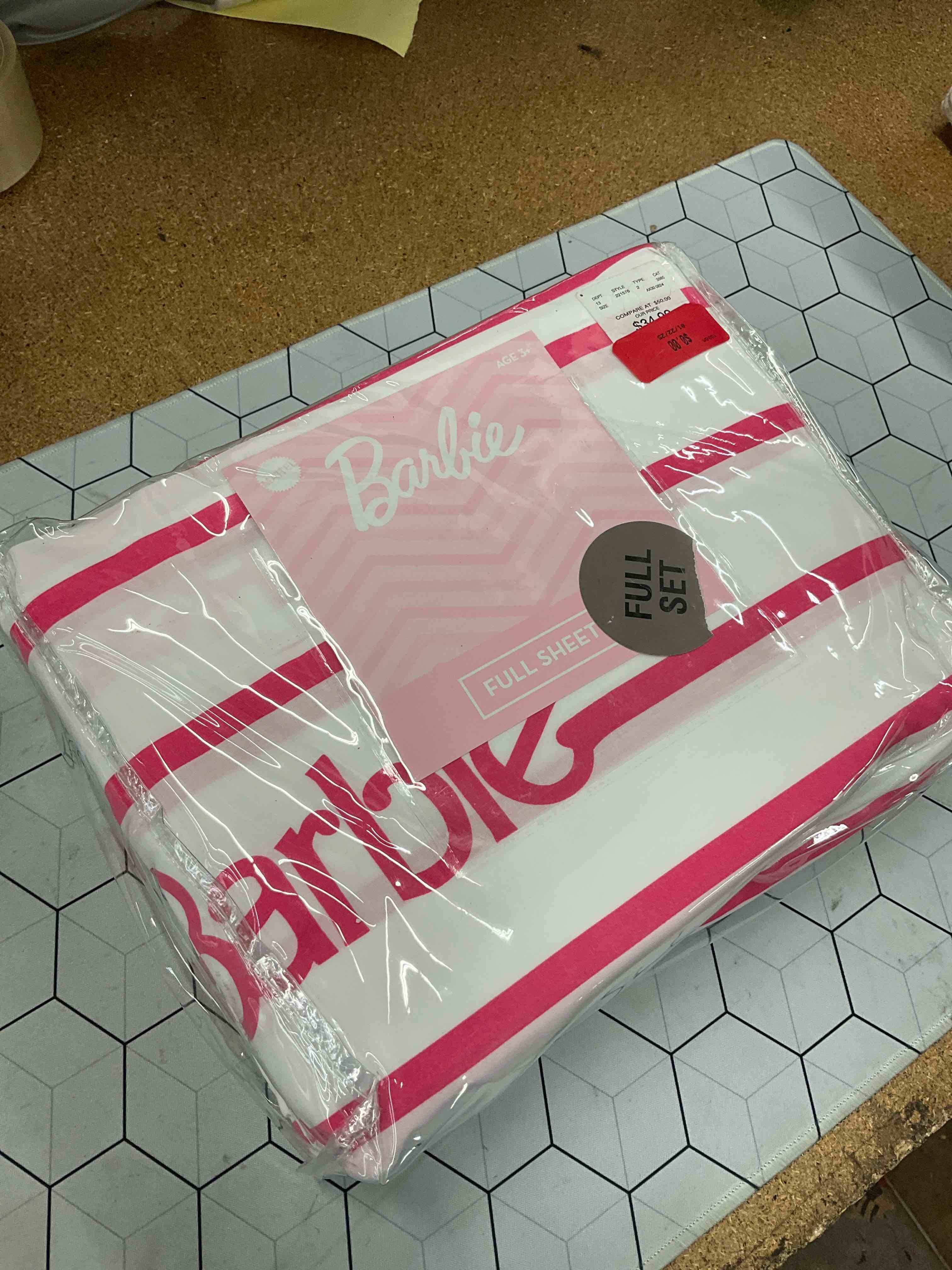 Barbie queen sheet set