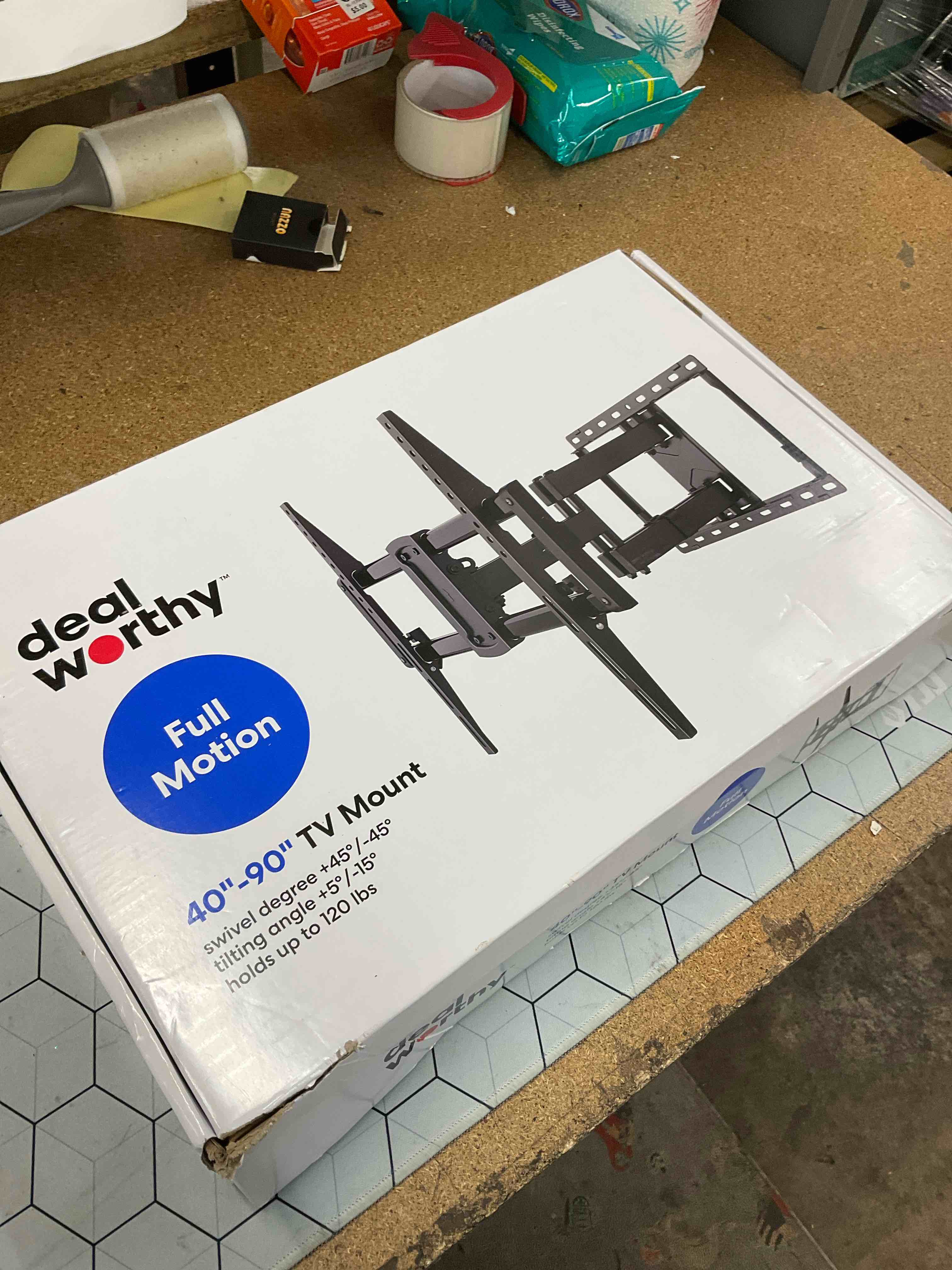 40”-90” tv mount 
