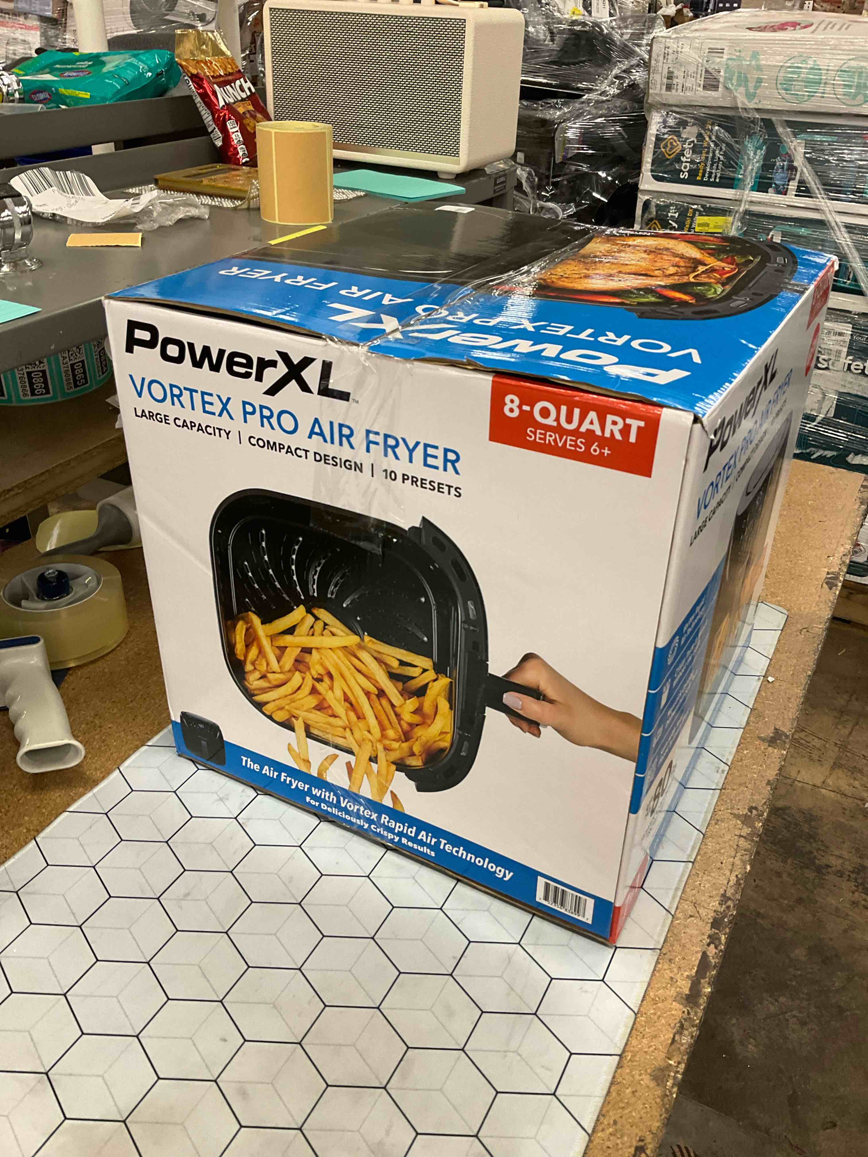 Condition photo showing Good Condition for vortex pro air fryer 