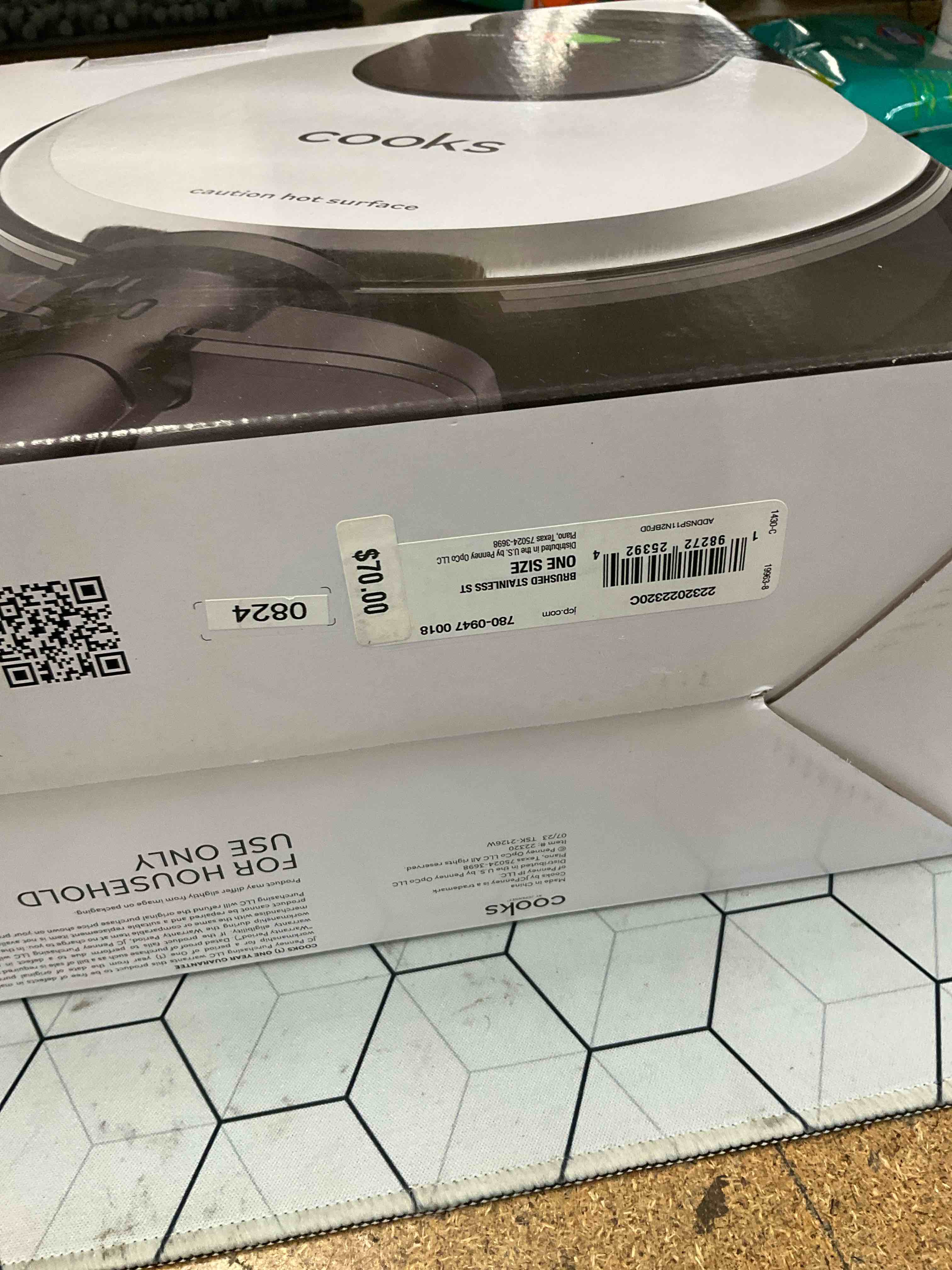 Condition photo showing As Is for rotating waffle maker 