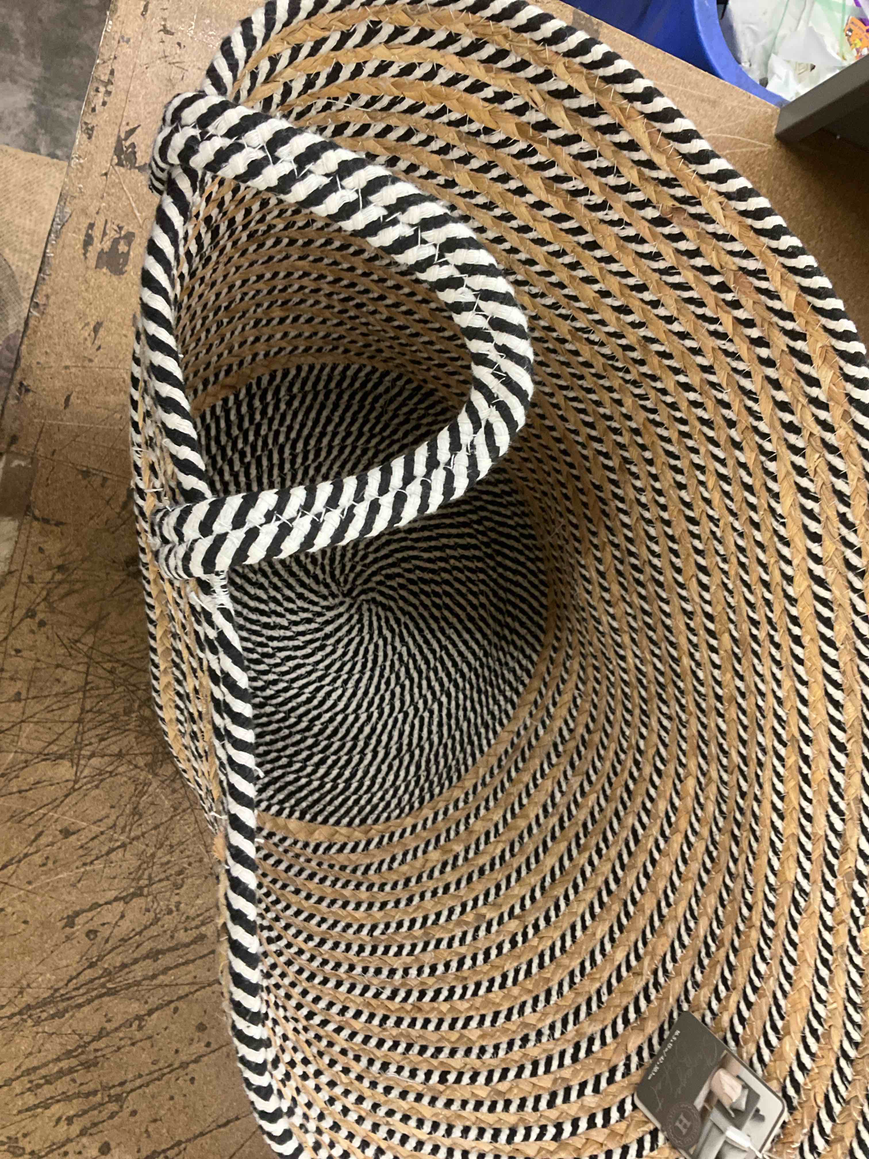 laundry basket