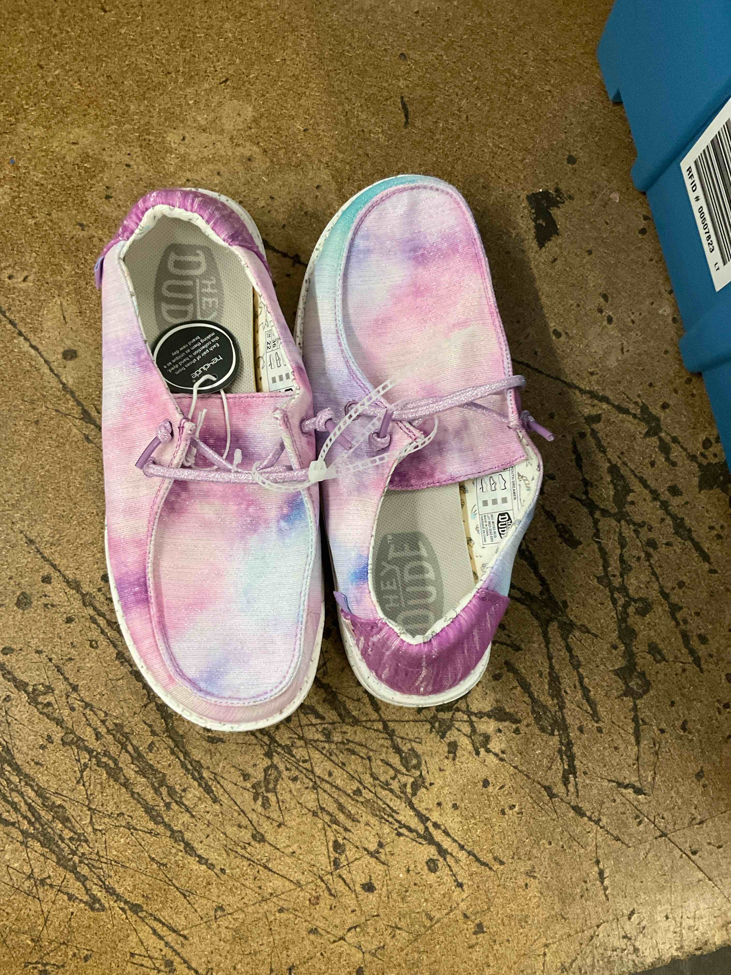 Condition photo showing Good Condition for shoes